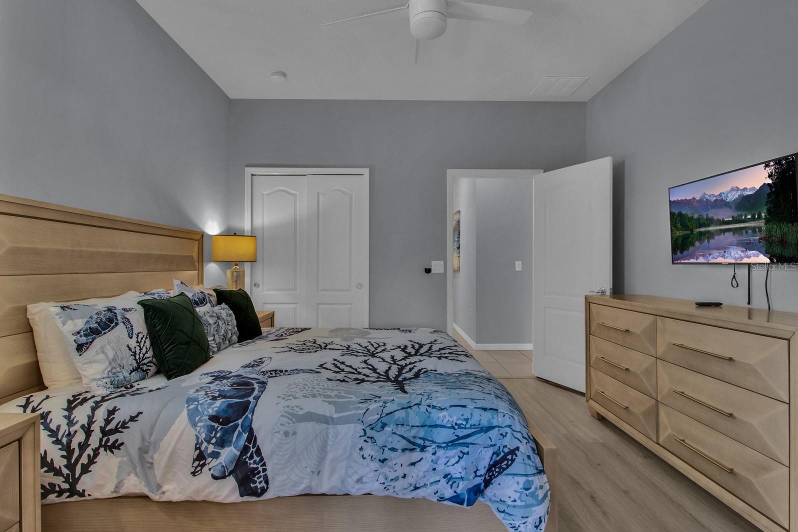 WINDSOR/WESTSIDE-PH 2B - Residential Lease