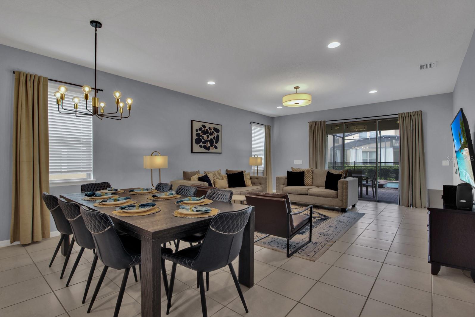 WINDSOR/WESTSIDE-PH 2B - Residential Lease