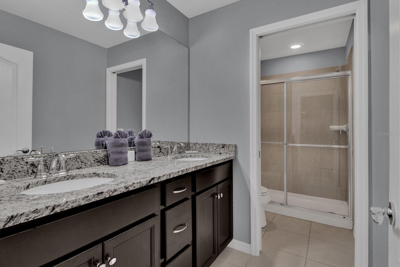 WINDSOR/WESTSIDE-PH 2B - Residential Lease