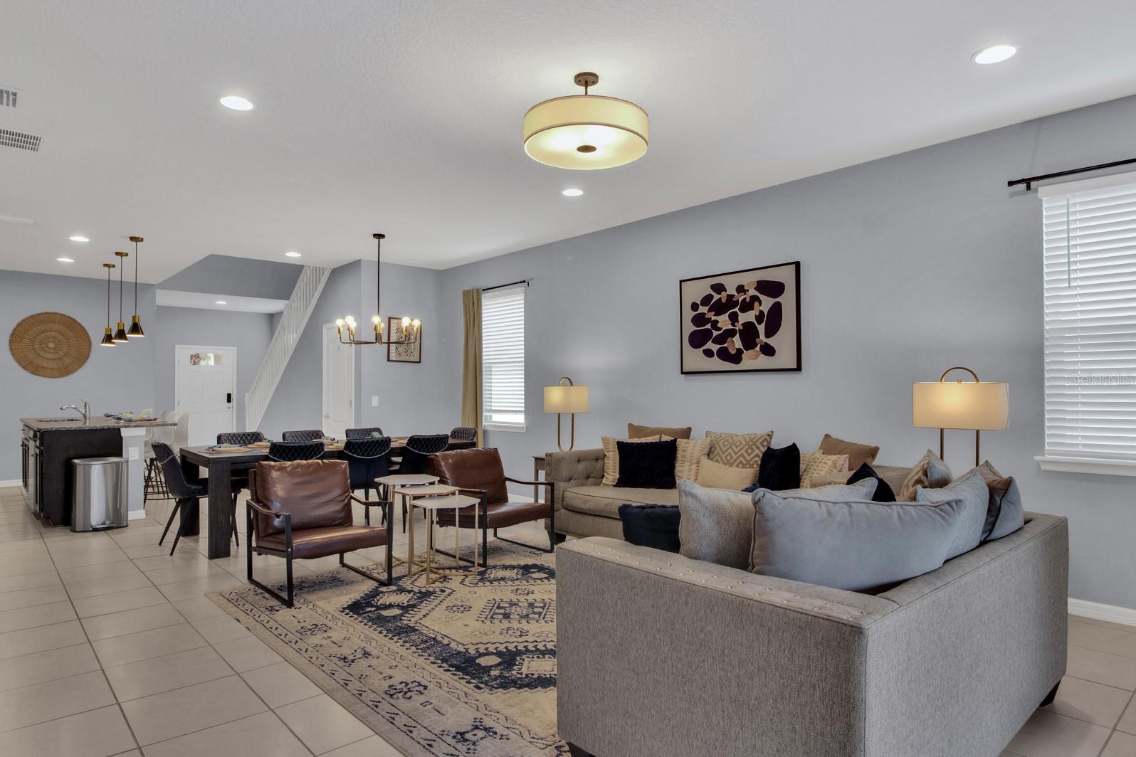 WINDSOR/WESTSIDE-PH 2B - Residential Lease