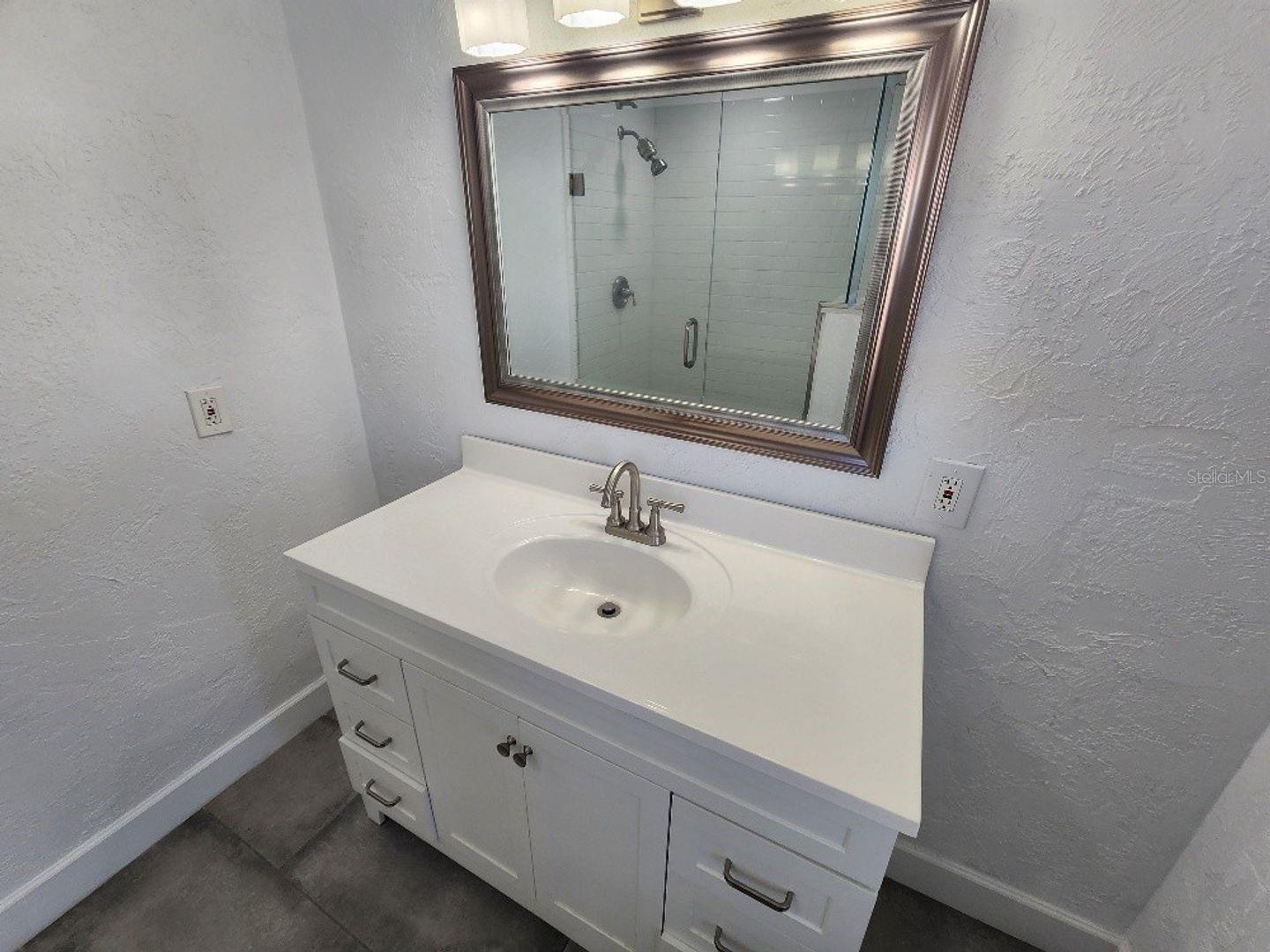 BRUENA VISTA SHORES - Residential Lease