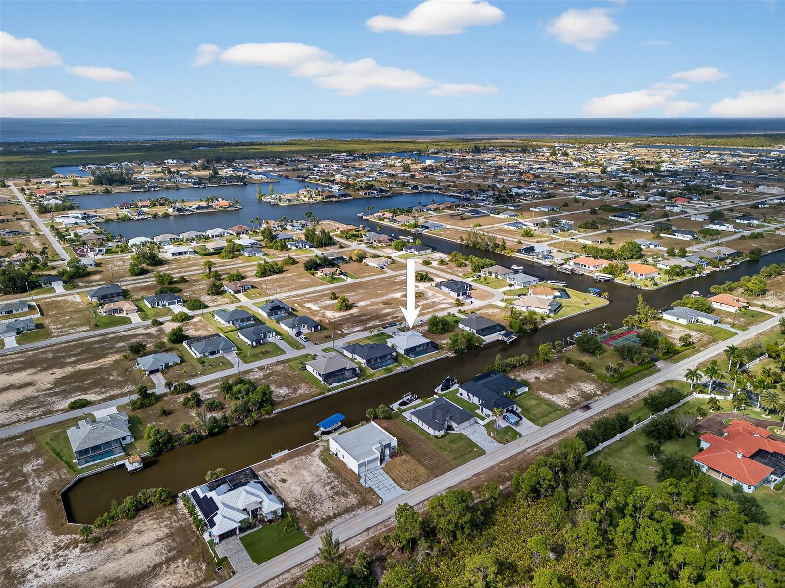 CAPE CORAL - Residential