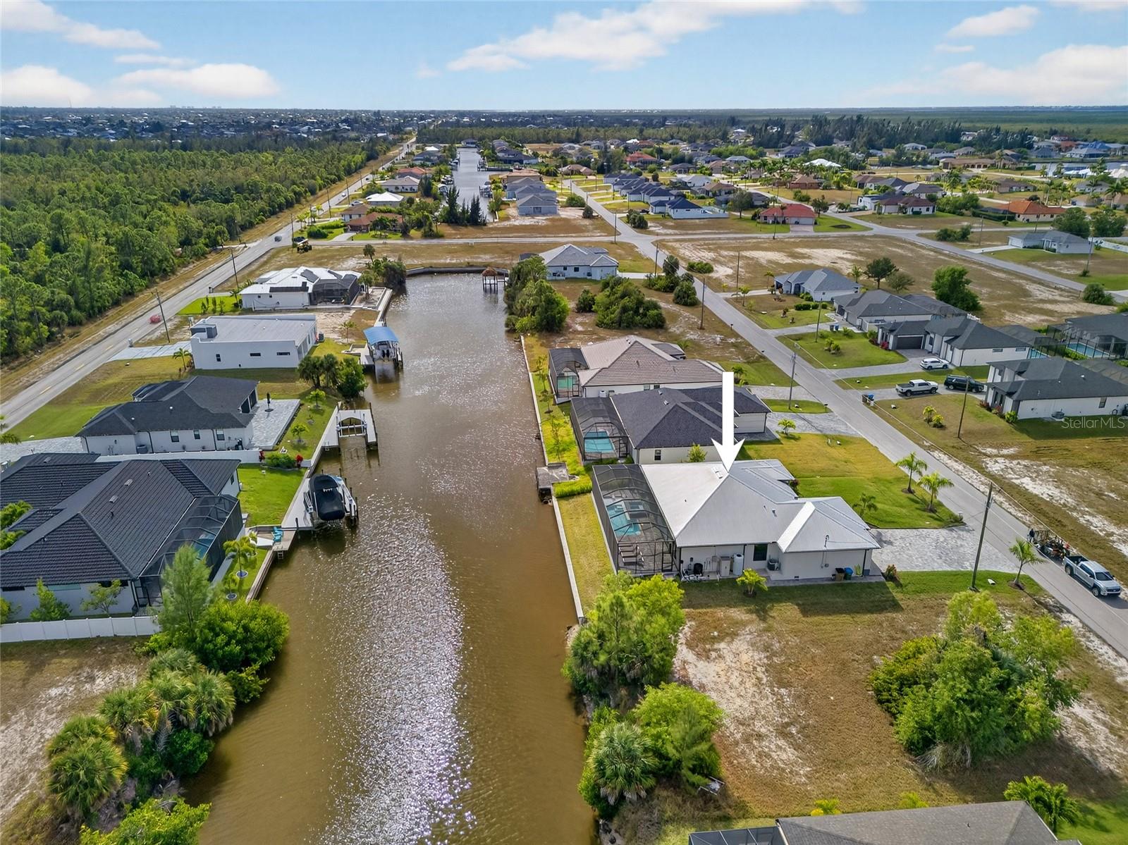 CAPE CORAL - Residential