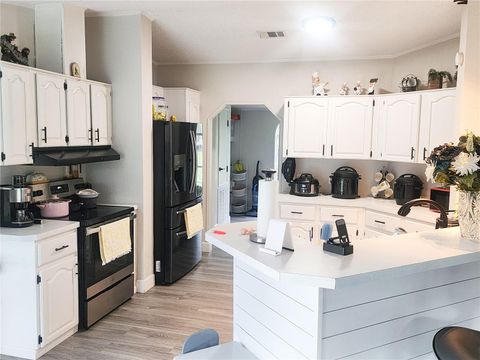 Tiny photo for 18975 W Highway 328, Dunnellon, FL 34432 (MLS # OM707936)