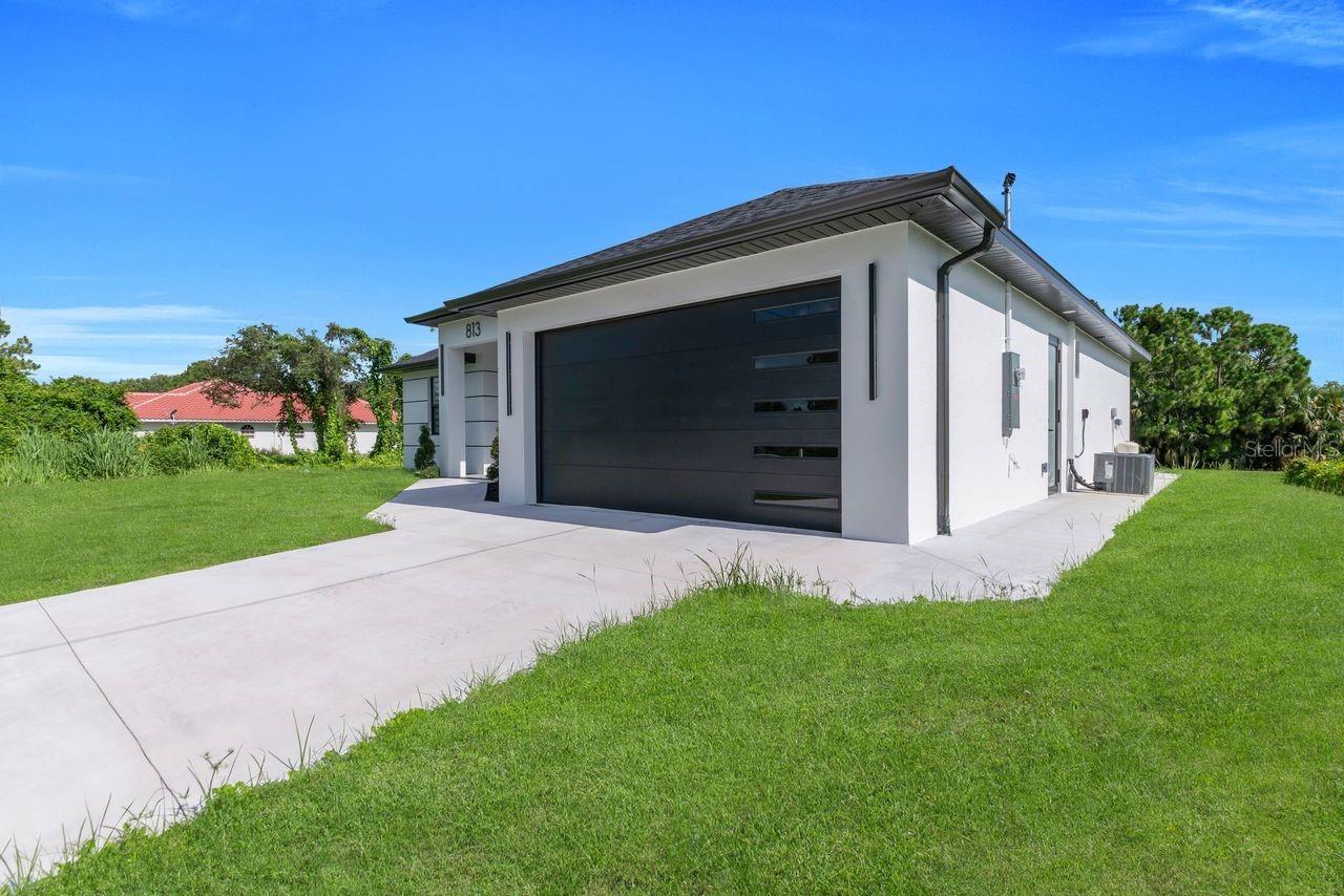 813 PORTER STREET E