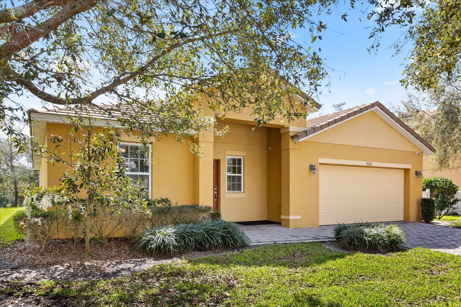 9122 STROMBOLI COURT