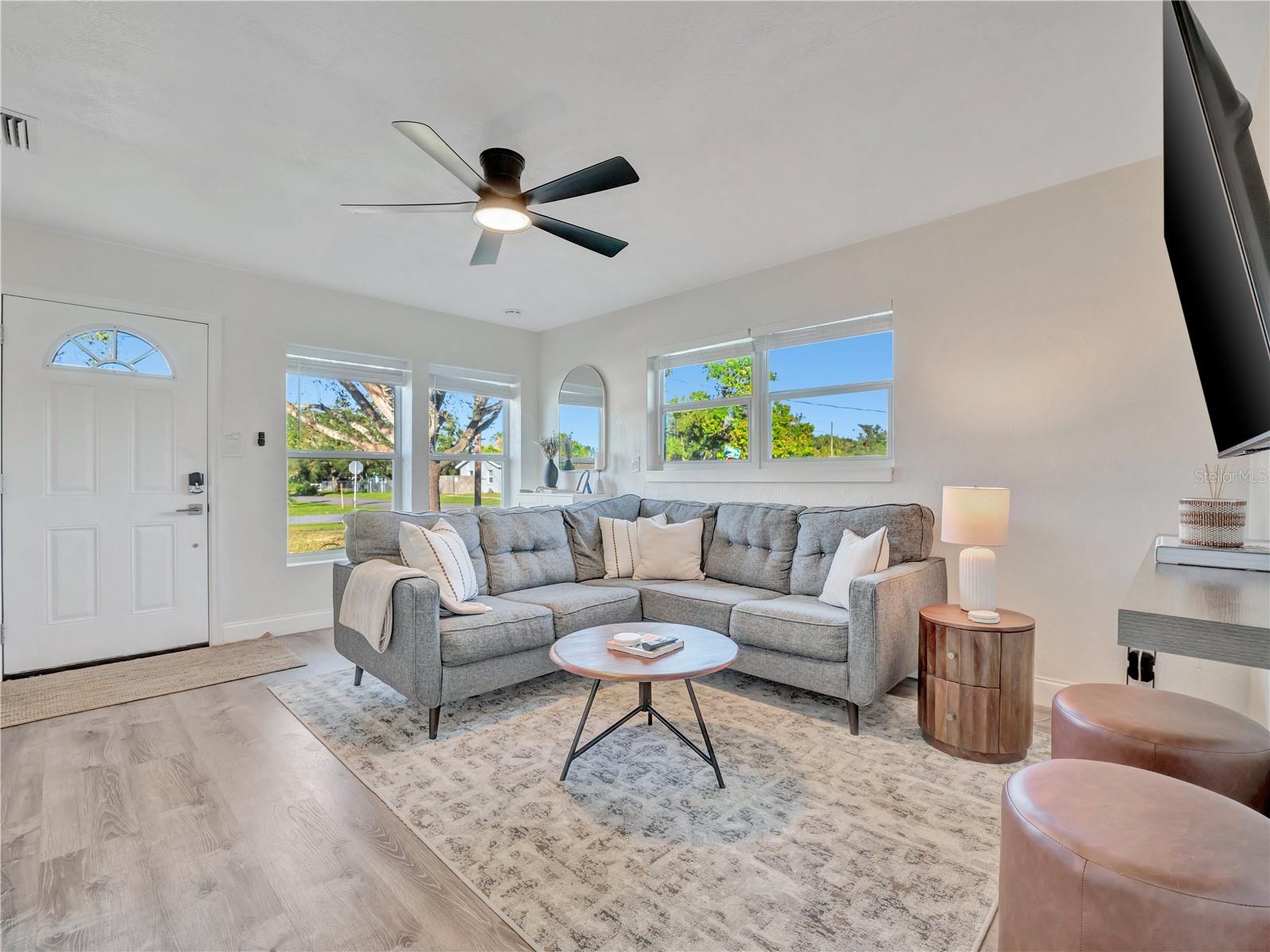 4002 W OKLAHOMA AVENUE