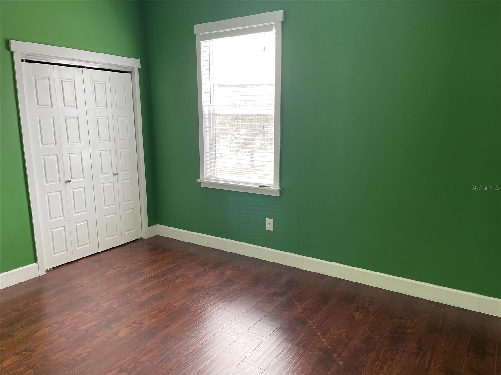 EAST CHANNELSIDE TWNHMS - Residential Lease