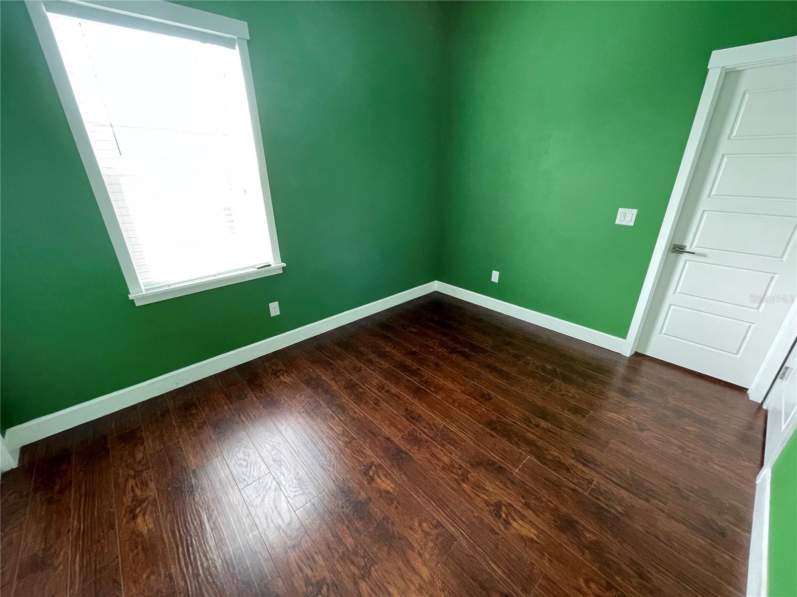 EAST CHANNELSIDE TWNHMS - Residential Lease