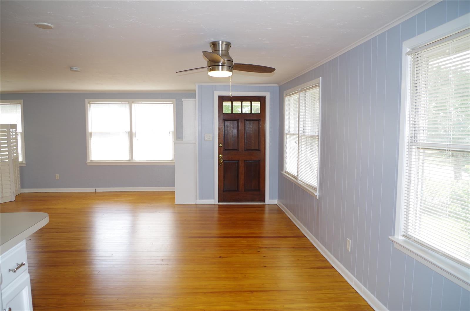 SANFORD TOWN OF - Residential Lease