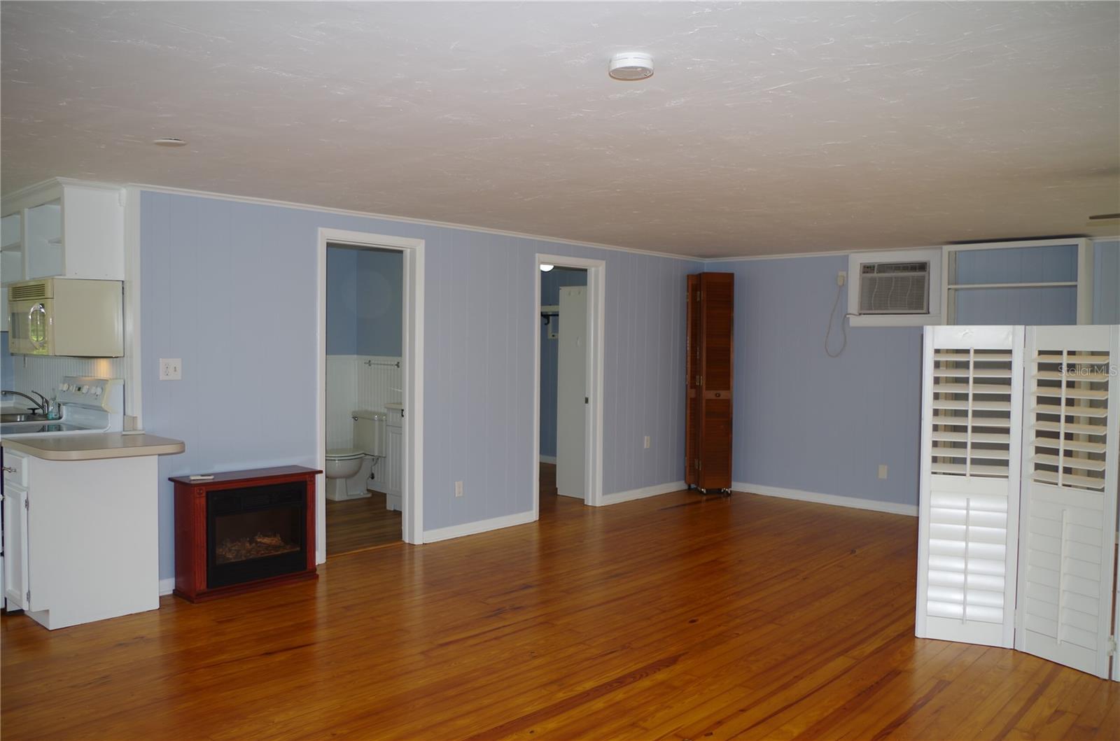SANFORD TOWN OF - Residential Lease