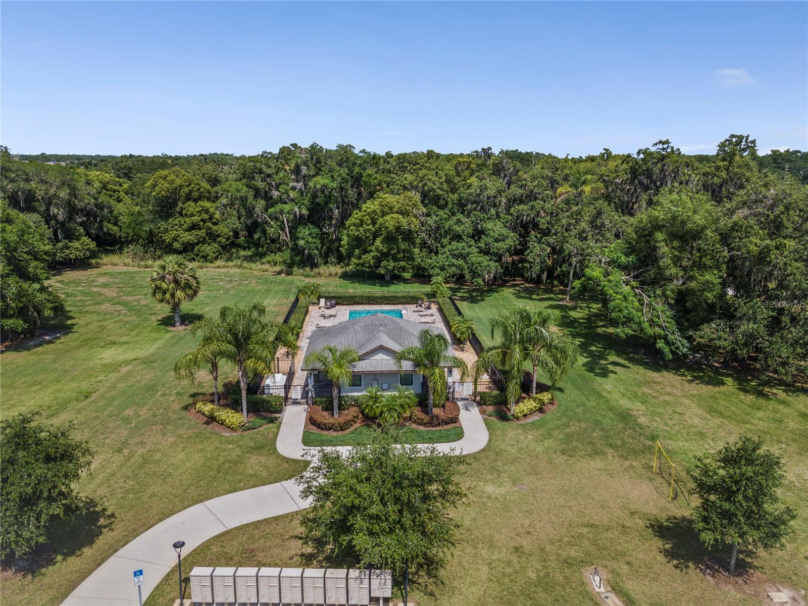 STONEWOOD ESTATES - Residential Lease