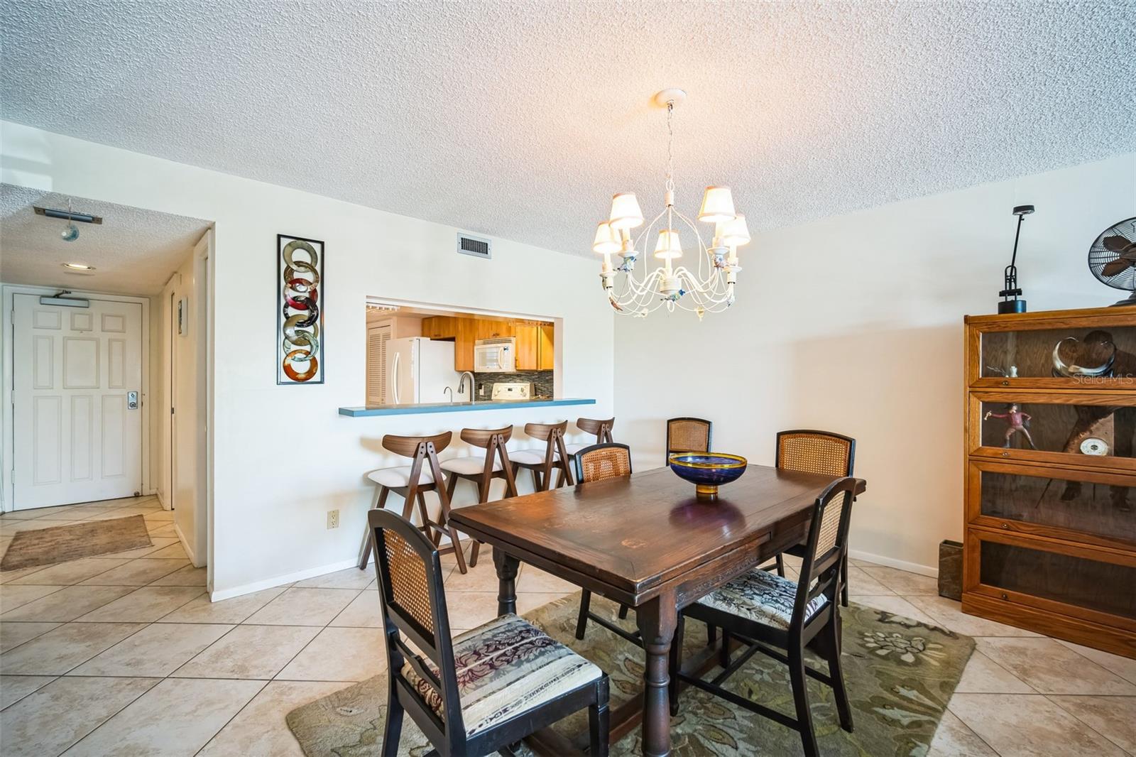 1000 RIVERSIDE DRIVE B102, PALMETTO, FL, 34221 4 1000 RIVERSIDE DRIVE B102