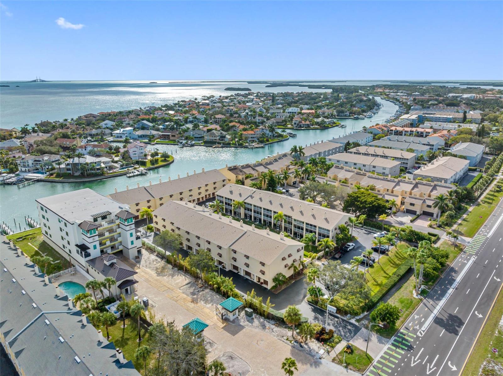 QUIET COVE CONDOMINIUM - Residential