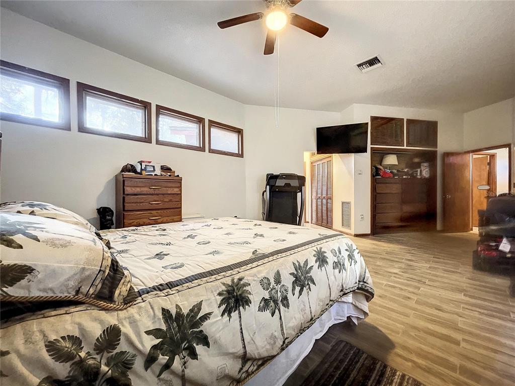 PORT RICHEY LAND CO SUB - Commercial Sale