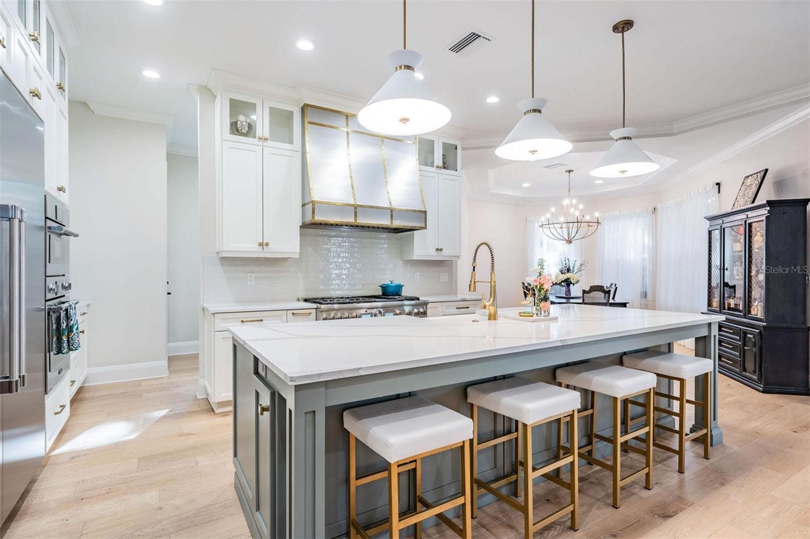 AZALEA TERRACE - Residential