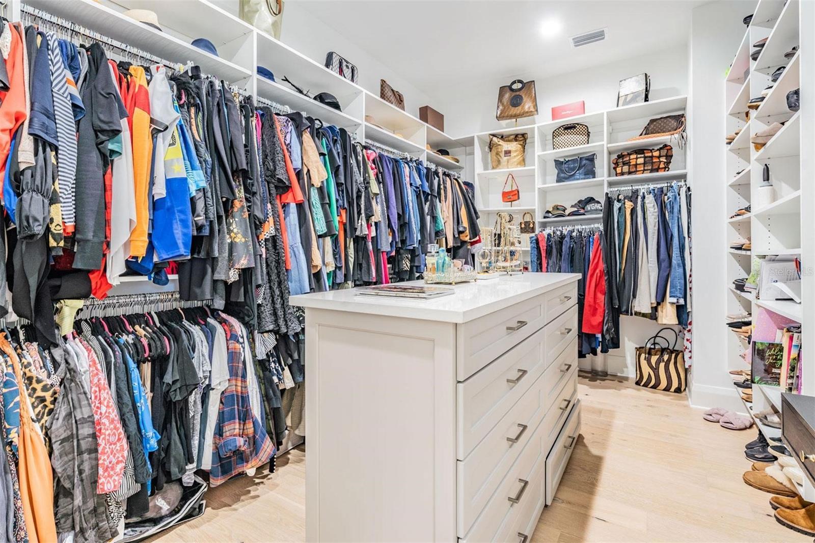 AZALEA TERRACE - Residential