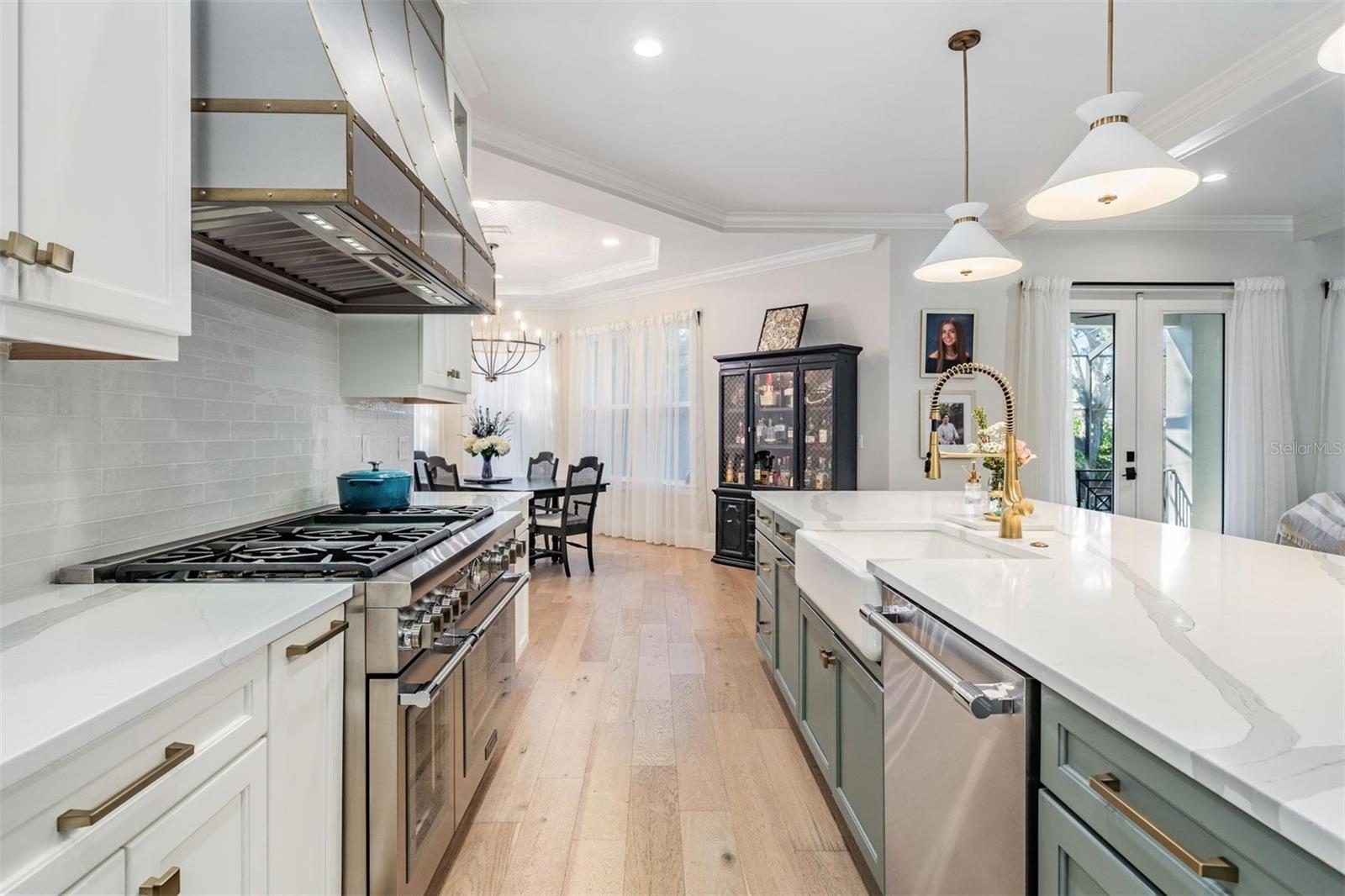 AZALEA TERRACE - Residential