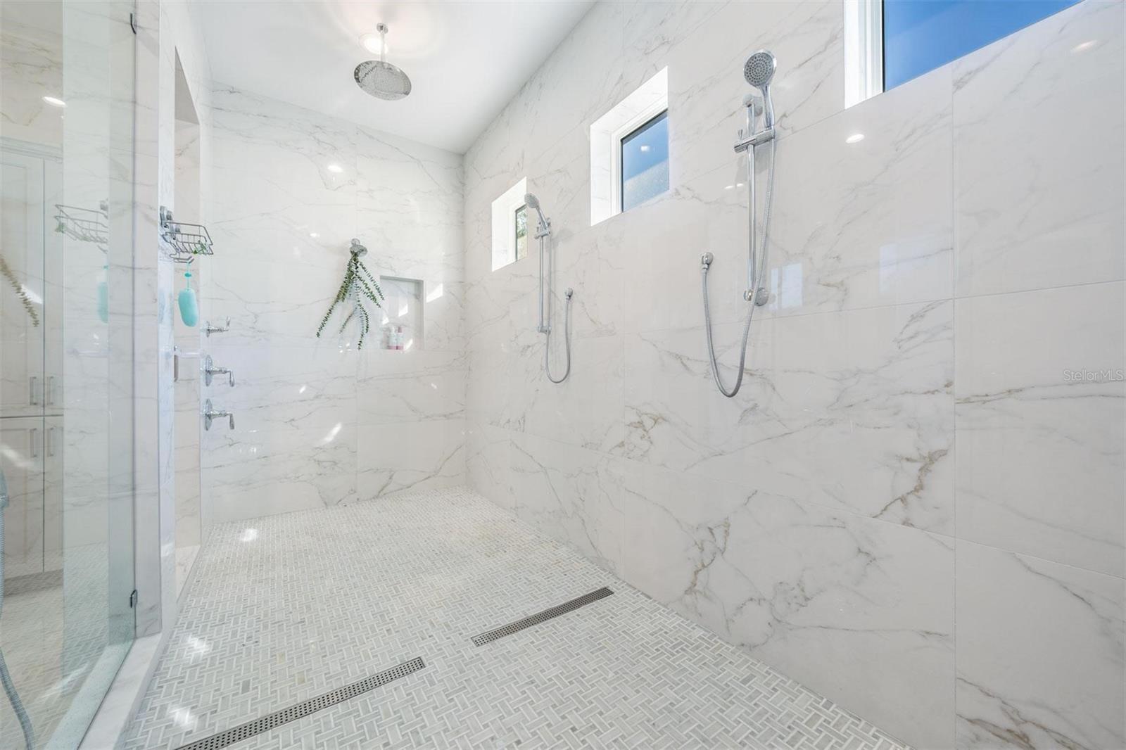 AZALEA TERRACE - Residential