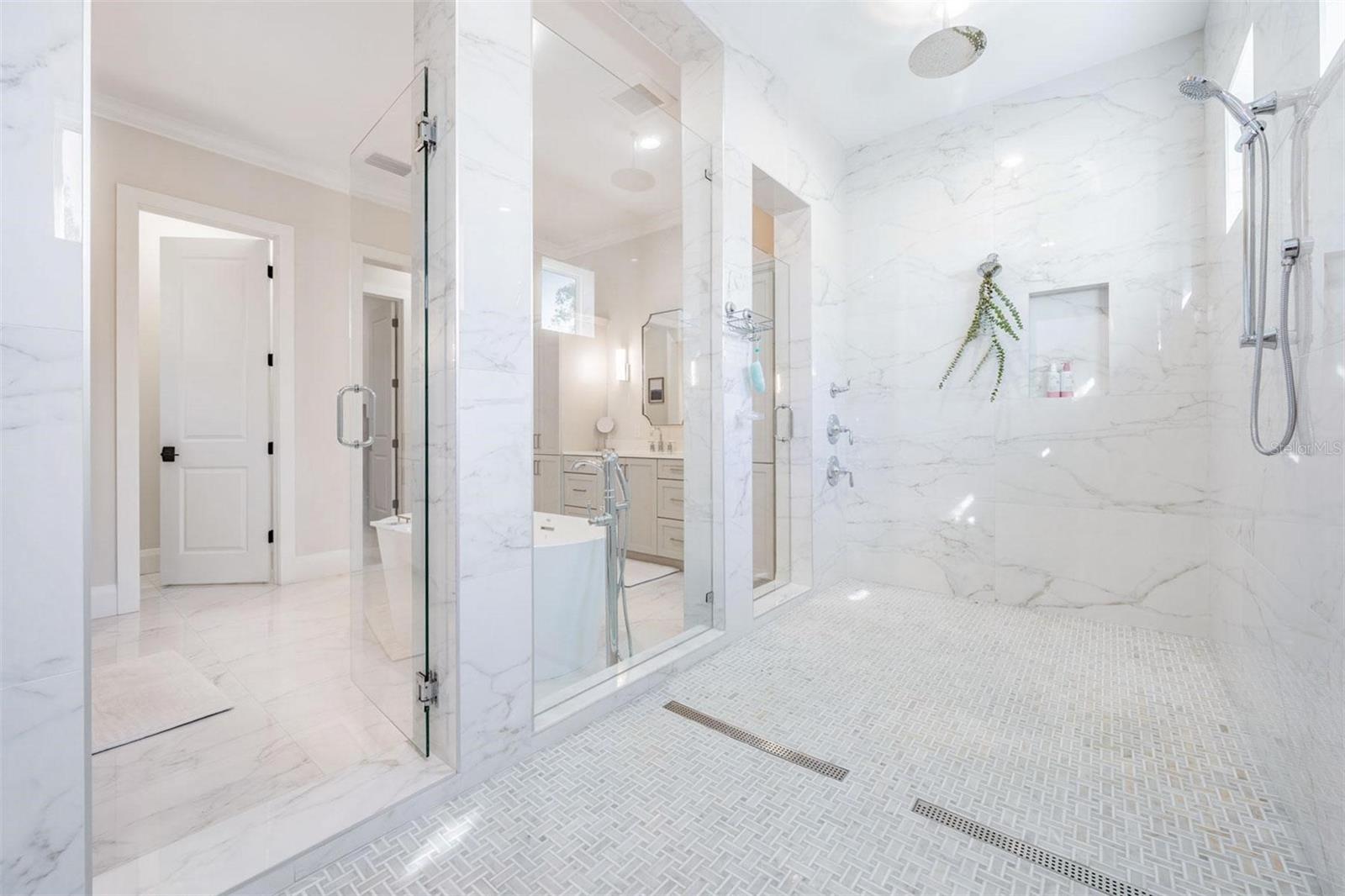 AZALEA TERRACE - Residential