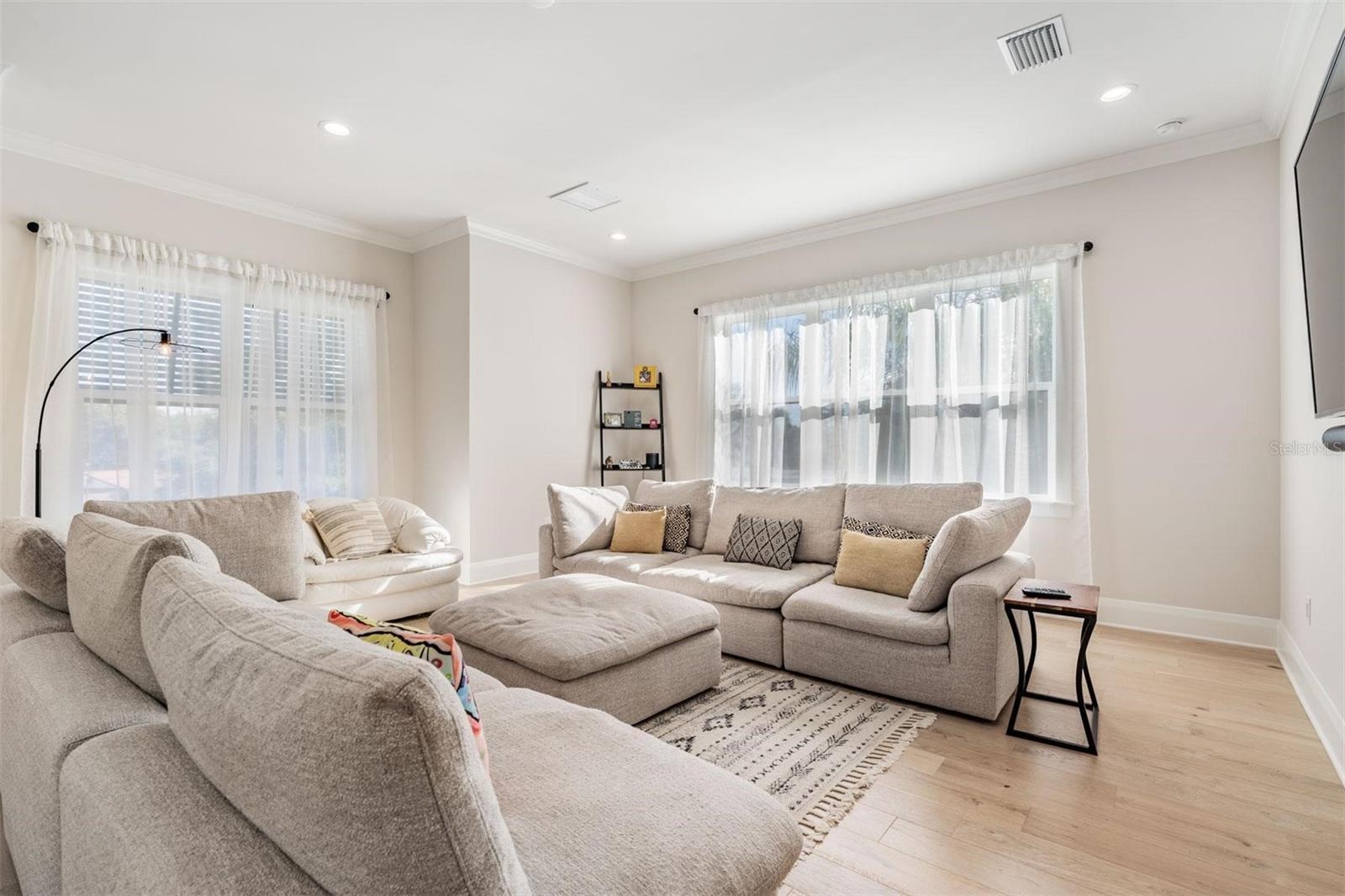 AZALEA TERRACE - Residential