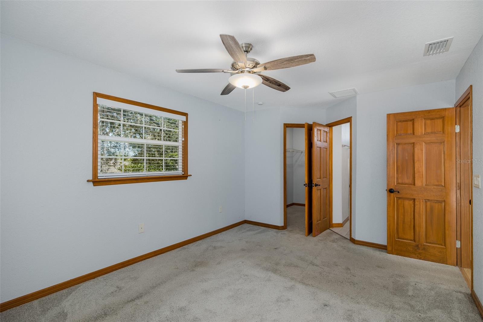 OAKRIDGE ESTATES - Residential