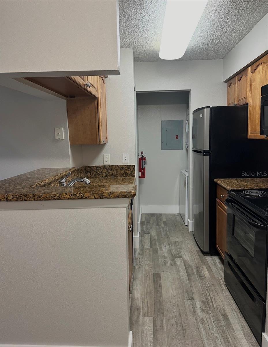 OASIS AT PEARL LAKE A CONDO - Residential Lease