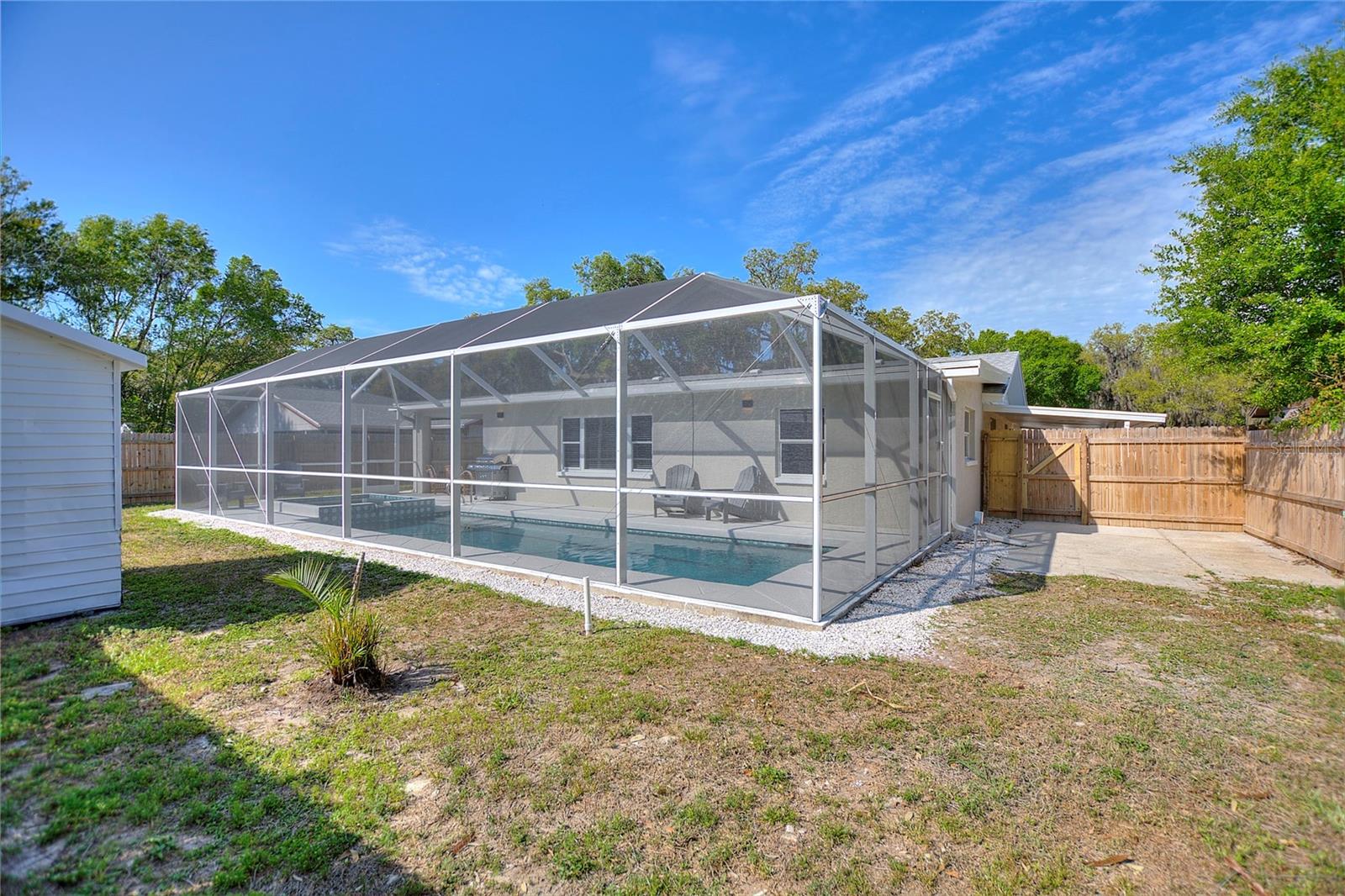 RIDGEWOOD ESTATES 17 ADD - Residential
