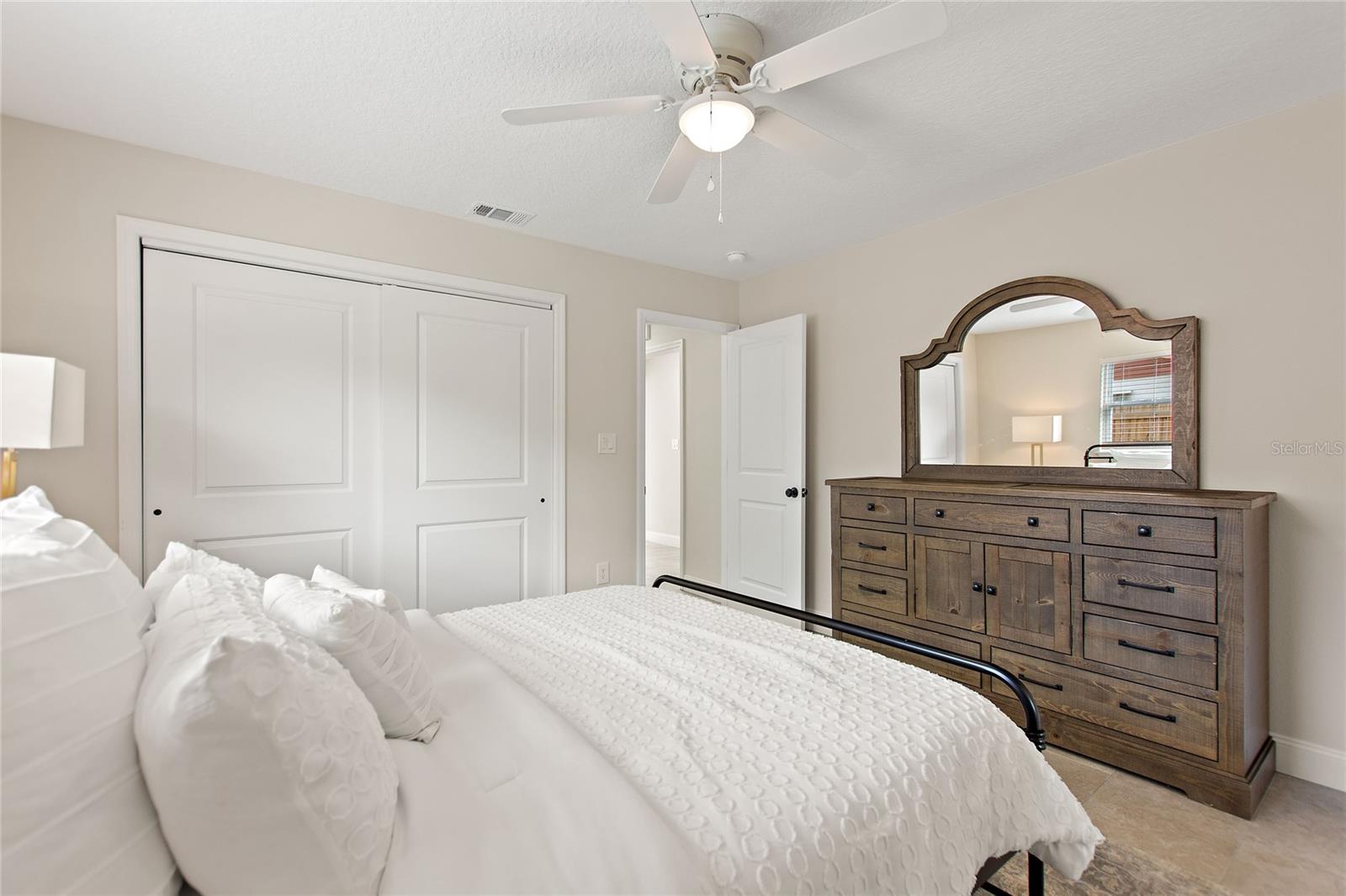 RIDGEWOOD ESTATES 17 ADD - Residential