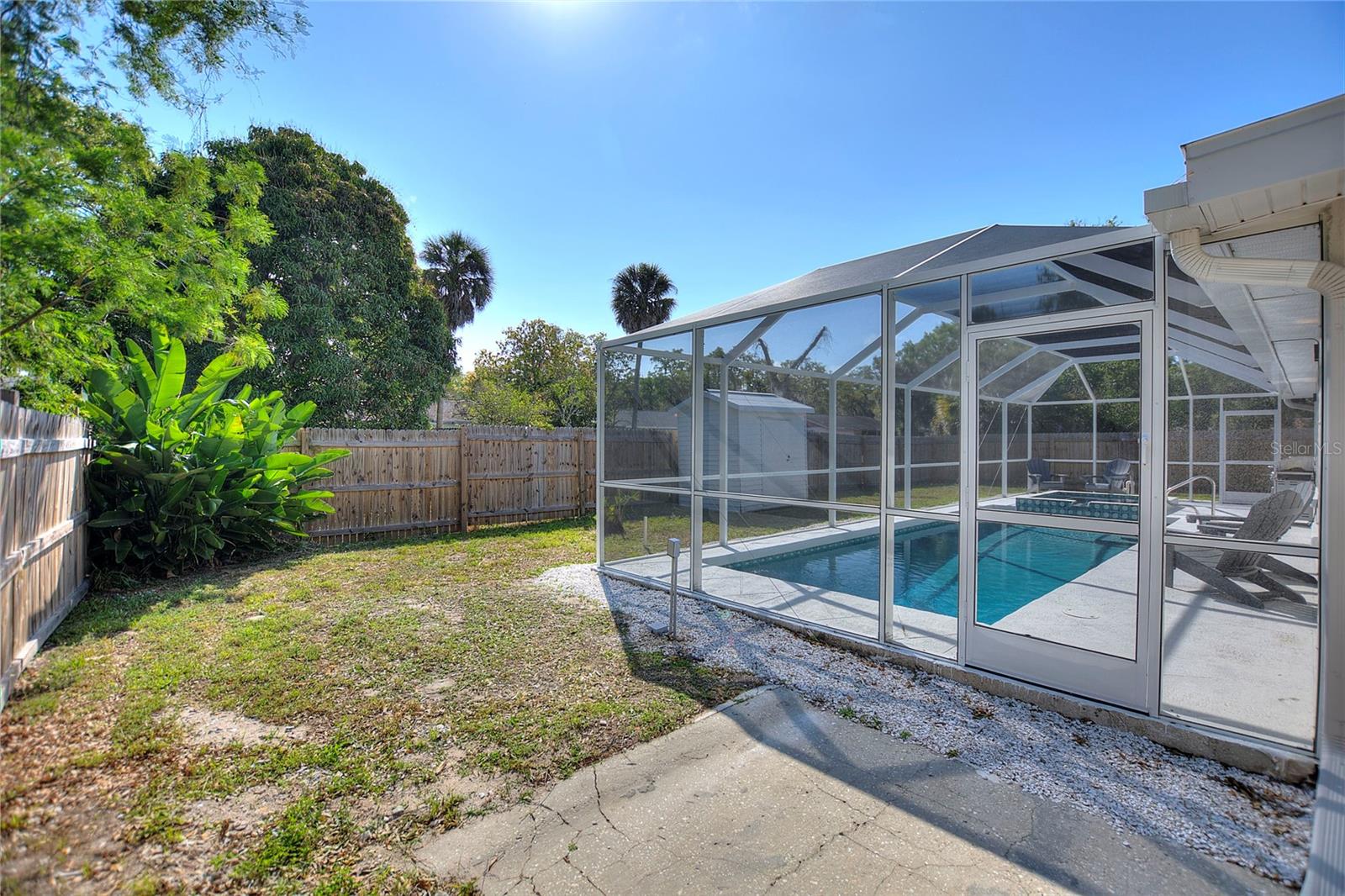 RIDGEWOOD ESTATES 17 ADD - Residential