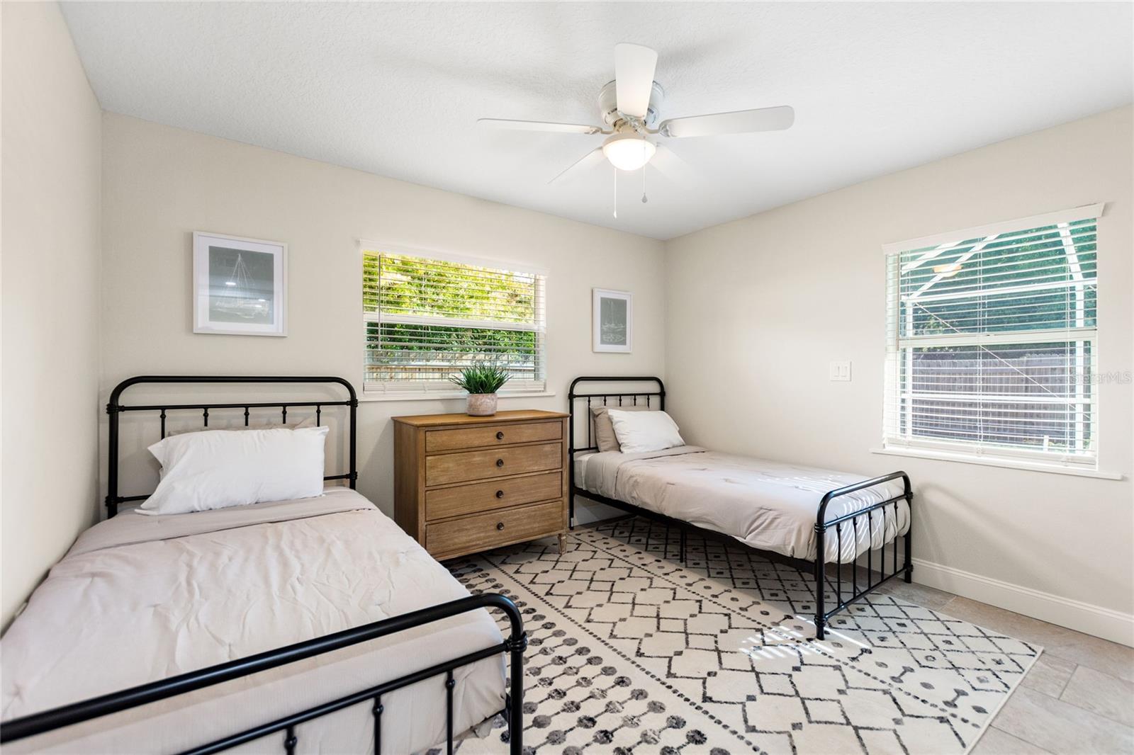 RIDGEWOOD ESTATES 17 ADD - Residential