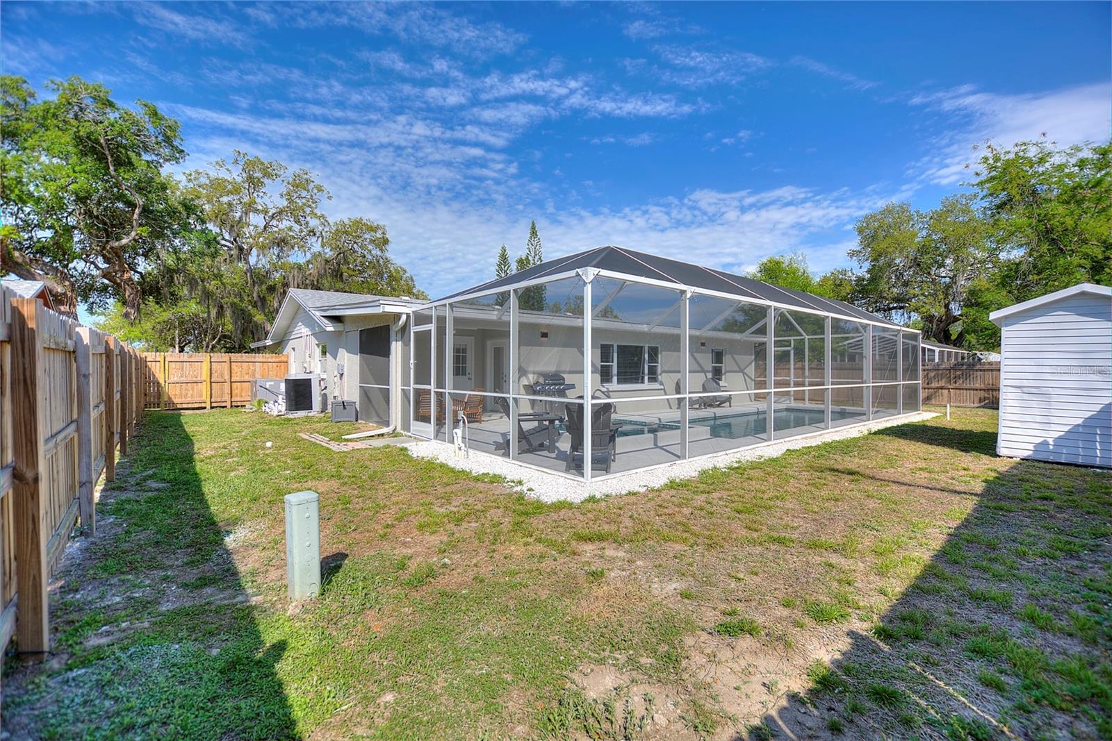 RIDGEWOOD ESTATES 17 ADD - Residential