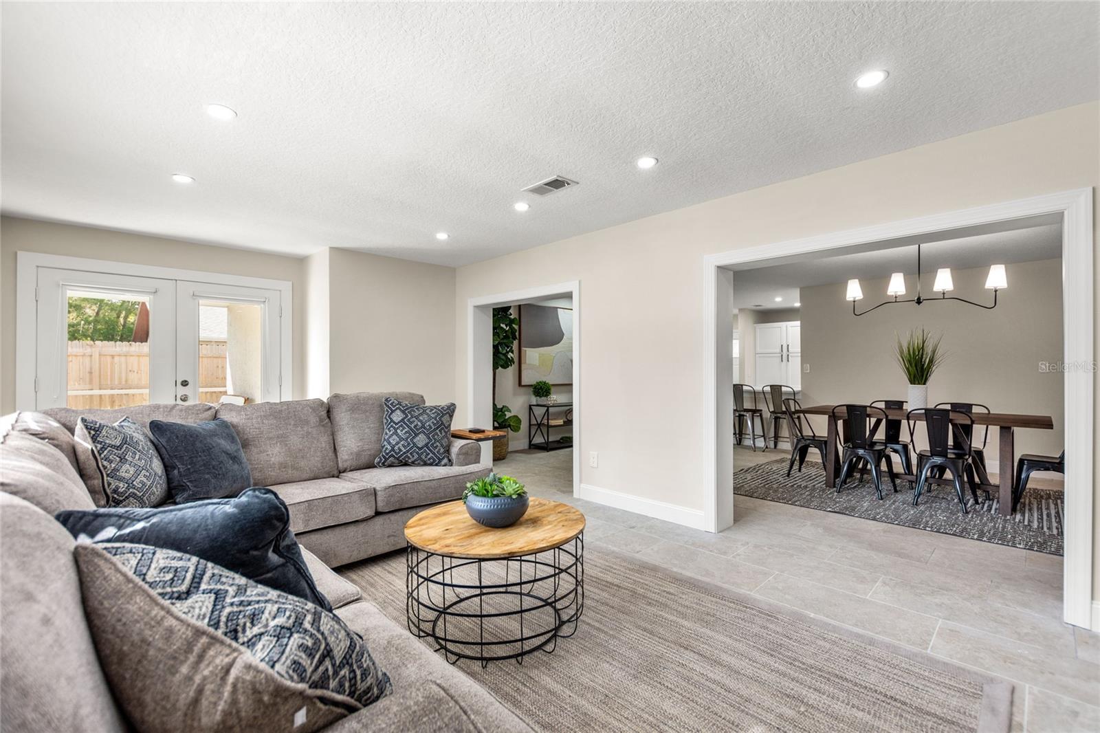 RIDGEWOOD ESTATES 17 ADD - Residential
