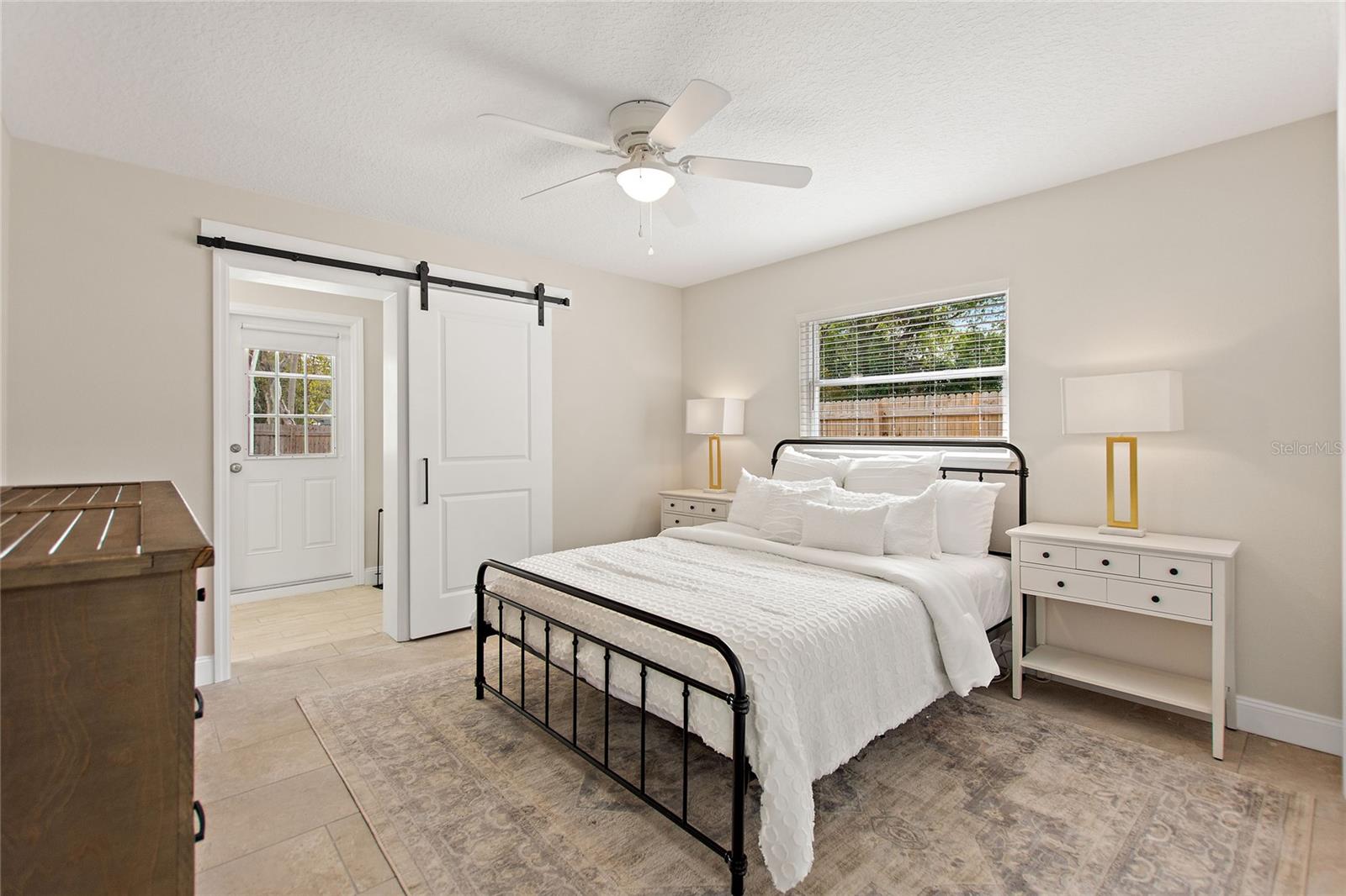 RIDGEWOOD ESTATES 17 ADD - Residential