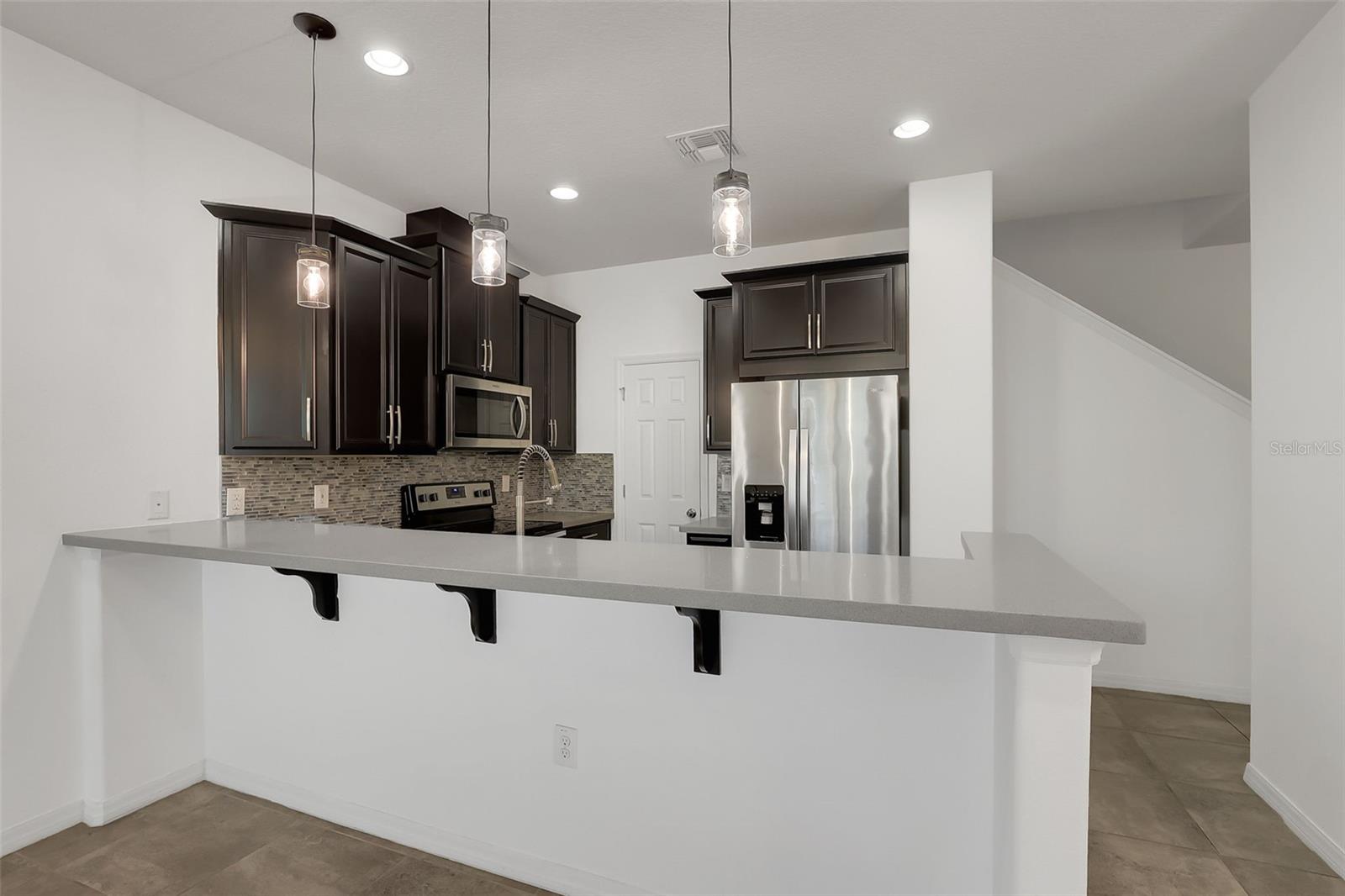 2638 GIARDINO LOOP