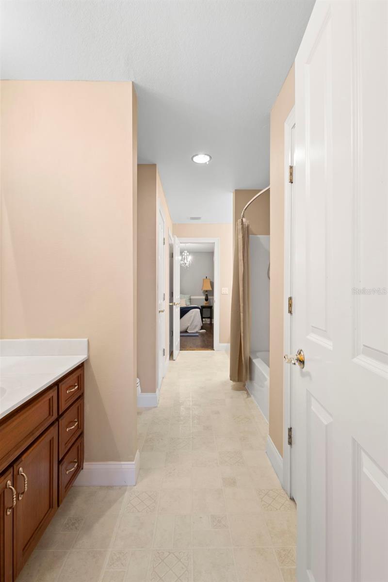 HAMMOCK POINTE - Residential