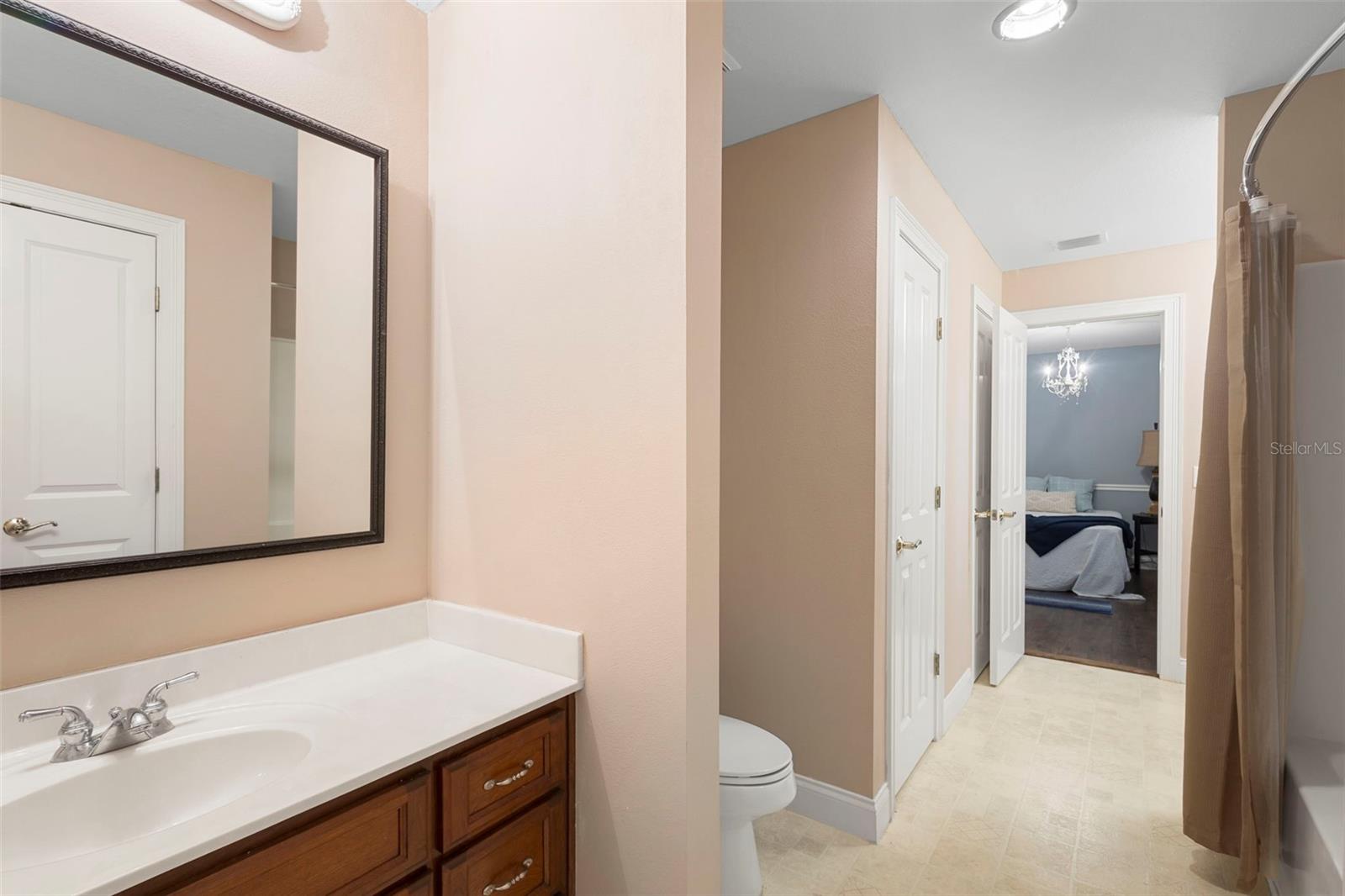 HAMMOCK POINTE - Residential