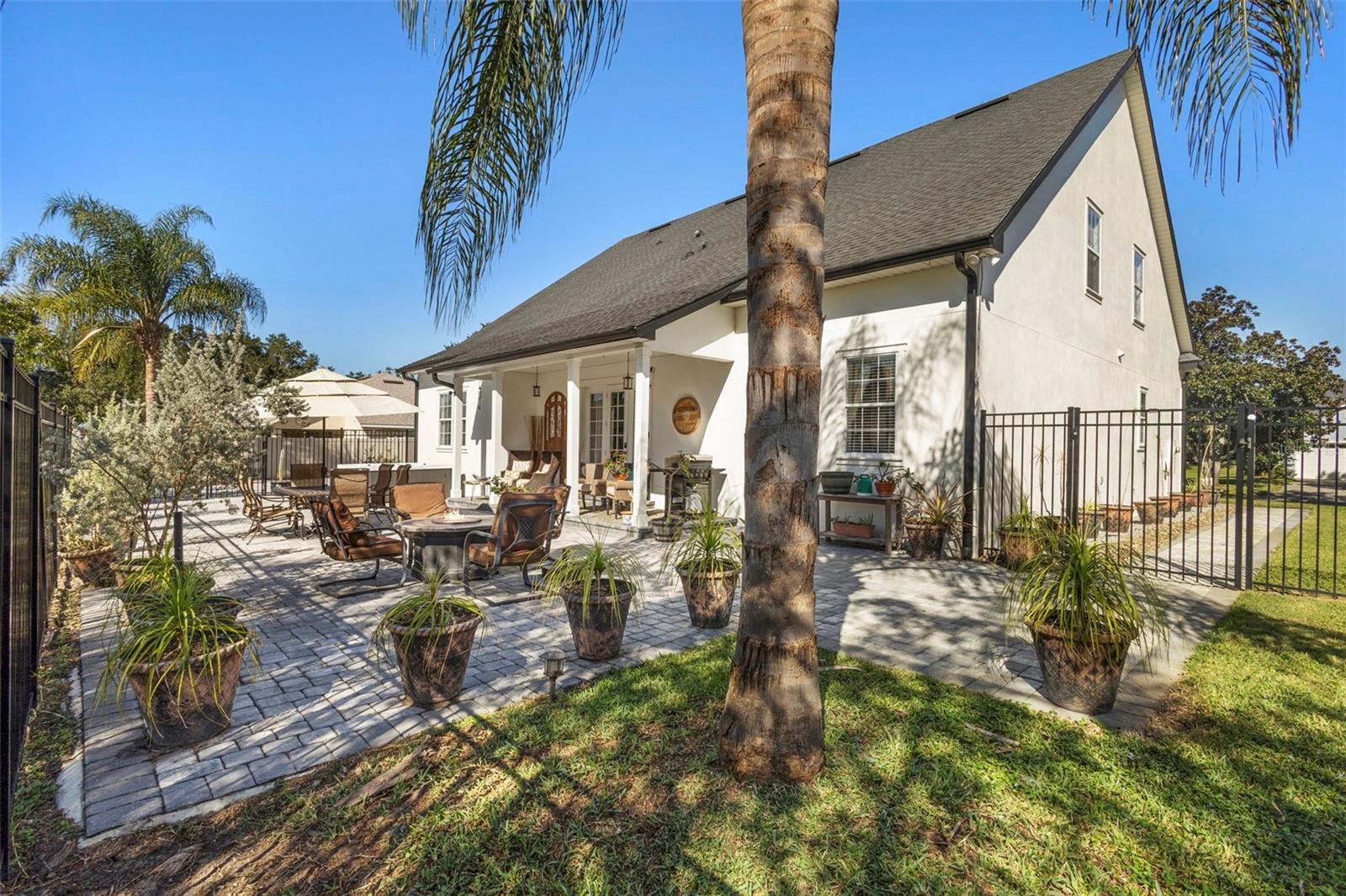 HAMMOCK POINTE - Residential