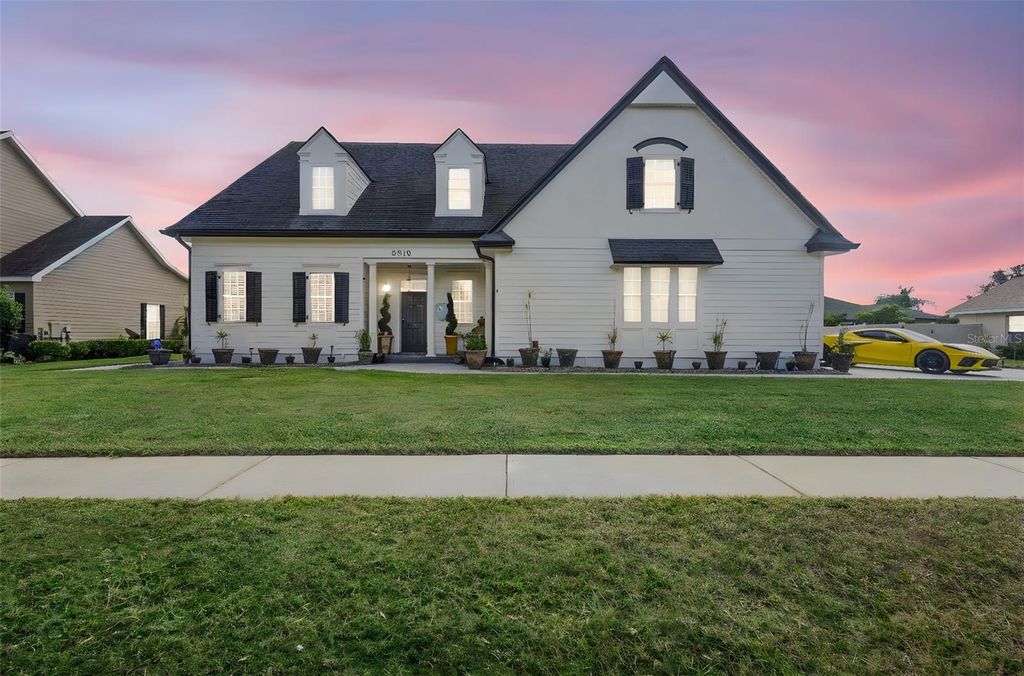 Photo of 5210 Hammock Circle, Saint Cloud, FL 34771 (MLS # S5137000)