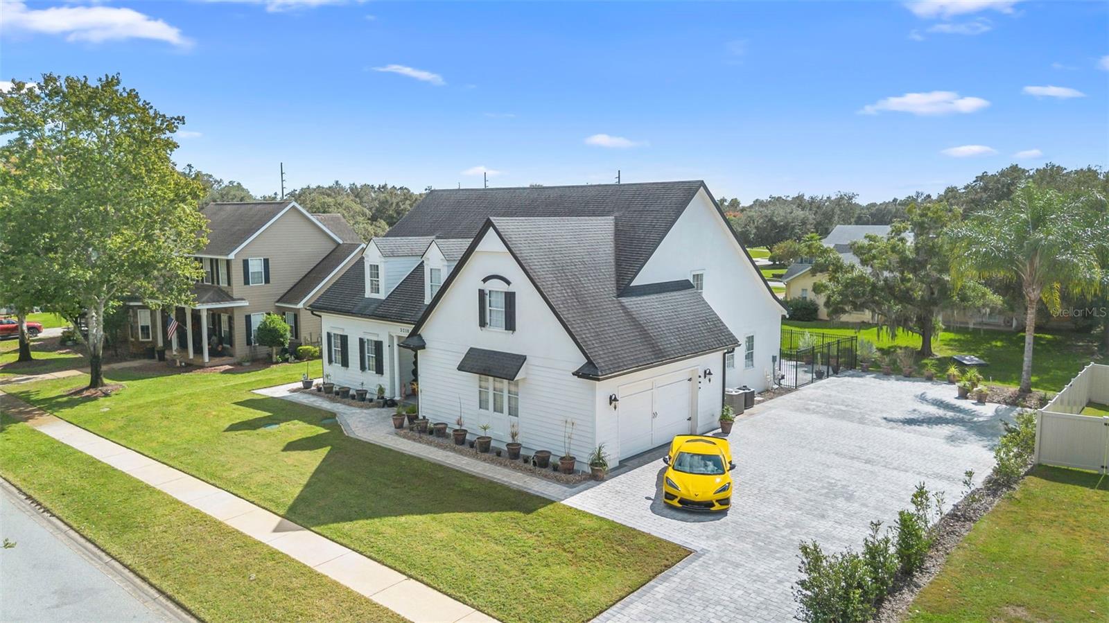 HAMMOCK POINTE - Residential