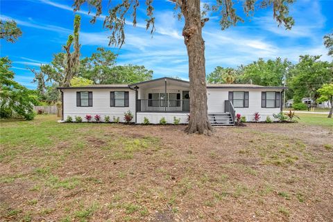 Photo of 4713 S Myrtle View Drive S, Mulberry, FL 33860 (MLS # O6326234)