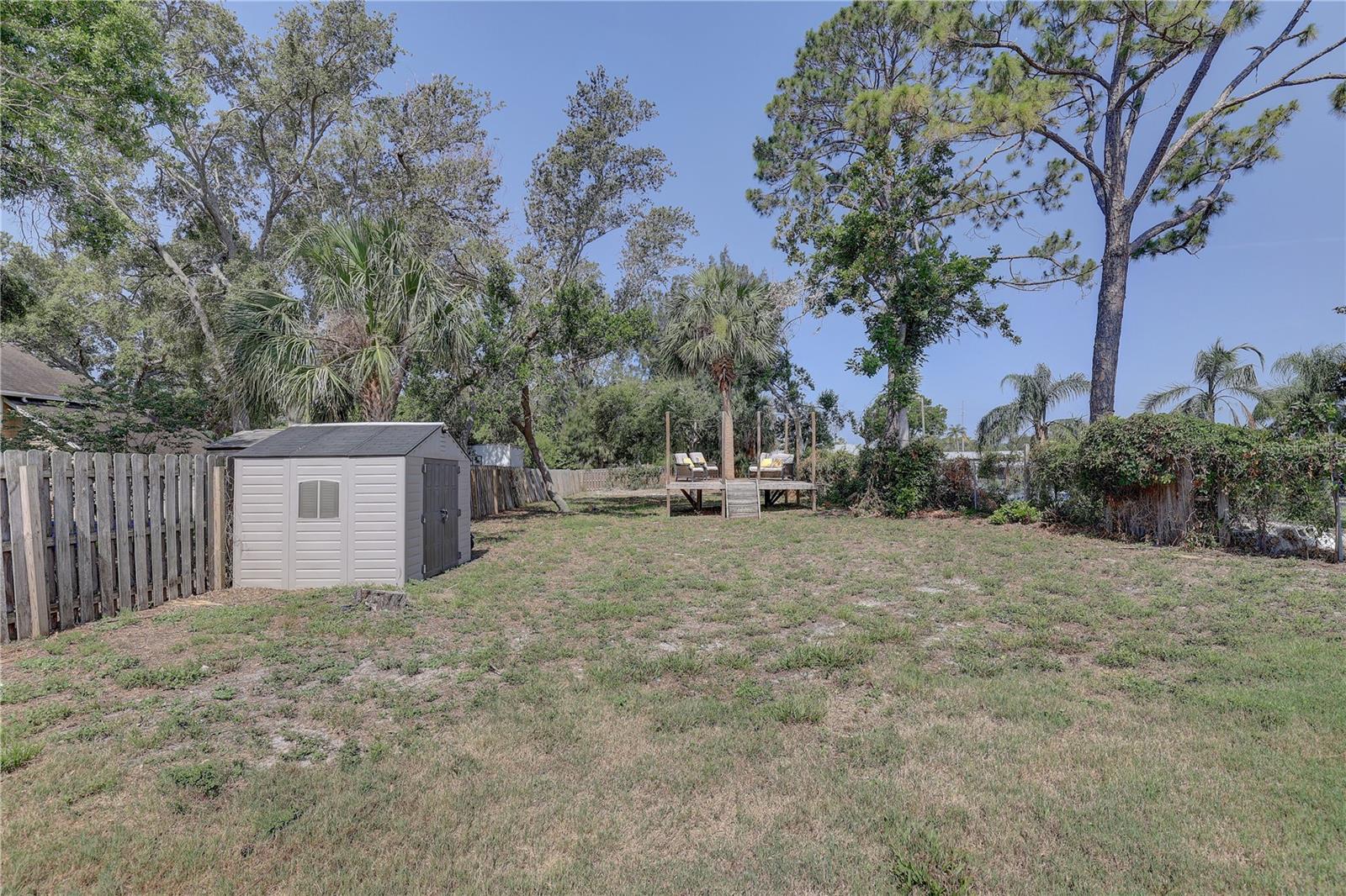 DREW OAKS ESTATES - Residential