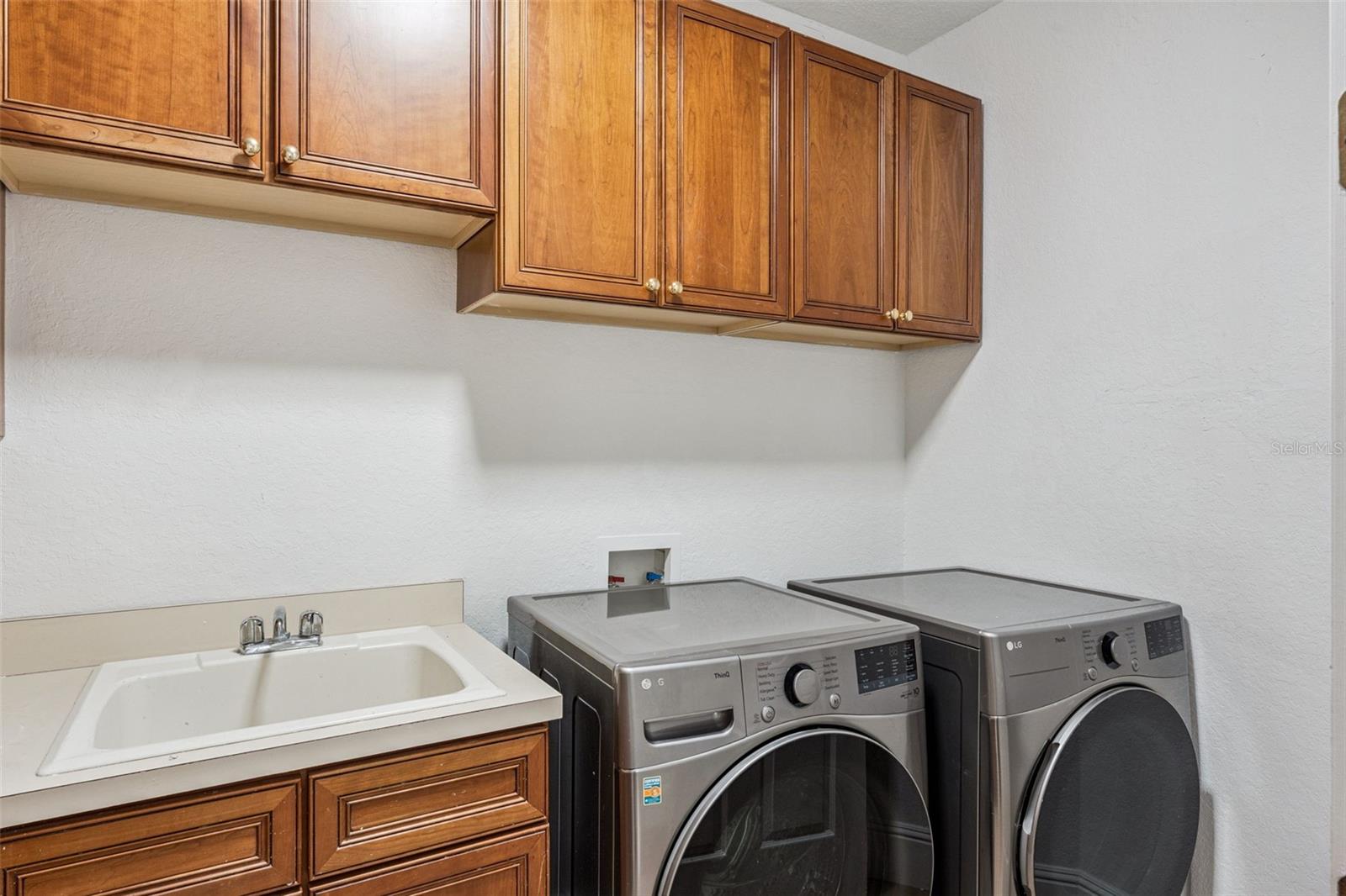 ESTATES AT PHILLIPS LANDING - Residential