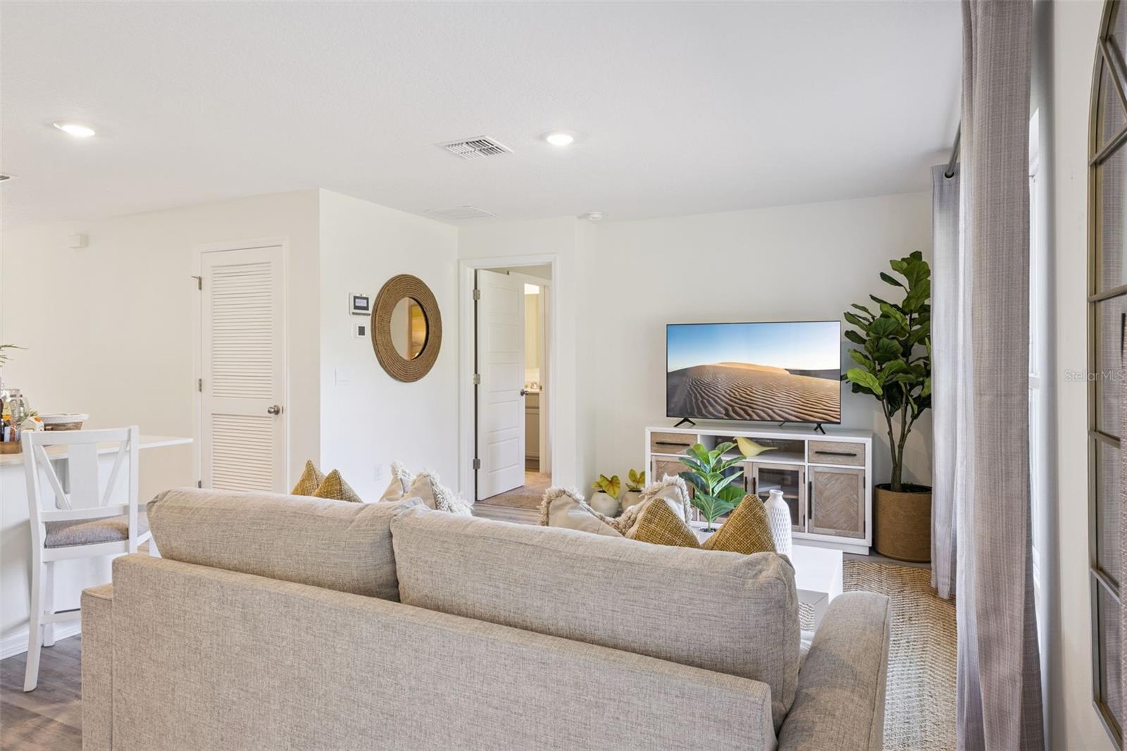 HAMILTON BLUFF - Residential