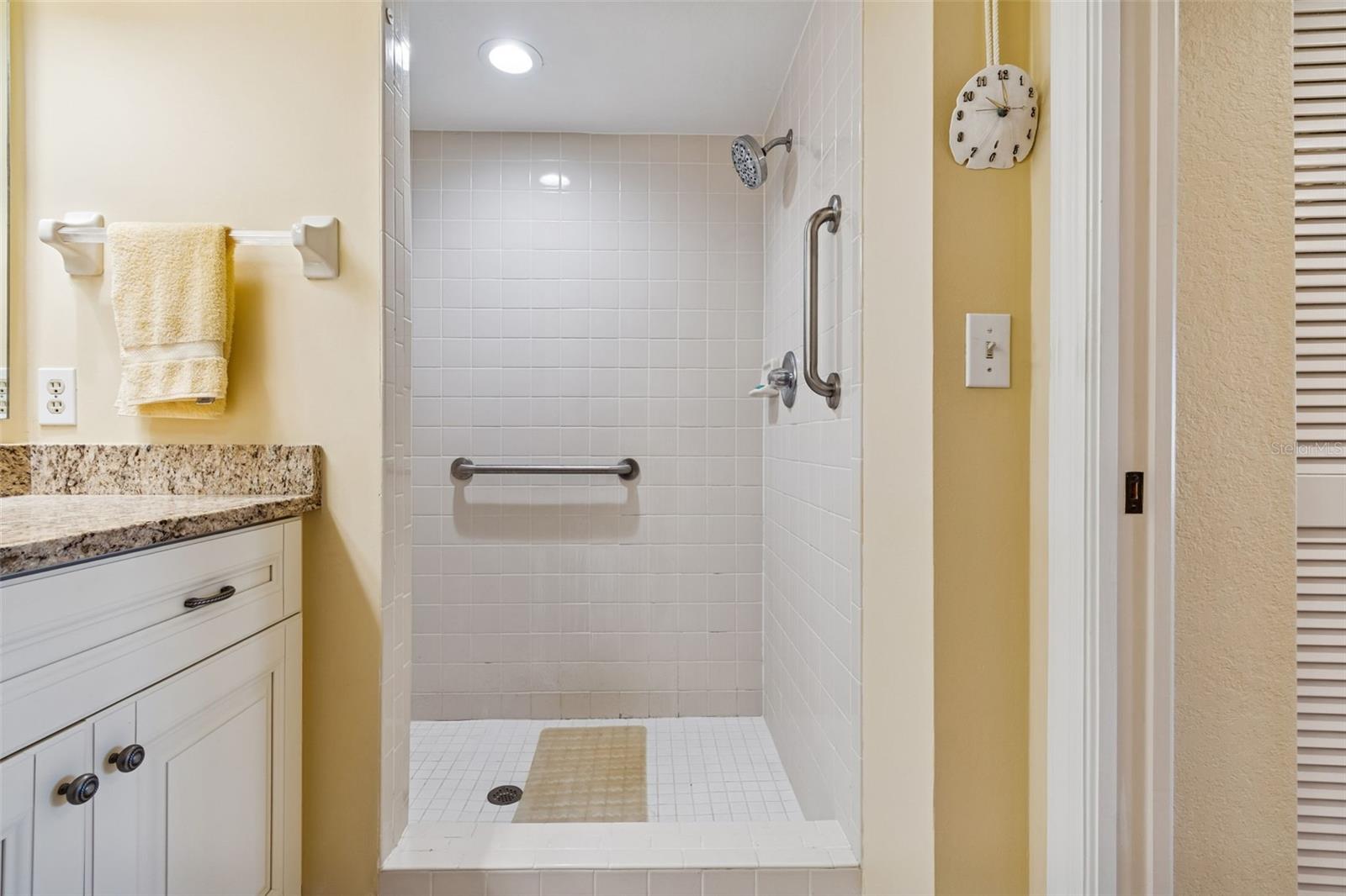 TARA VERANDAS - Residential