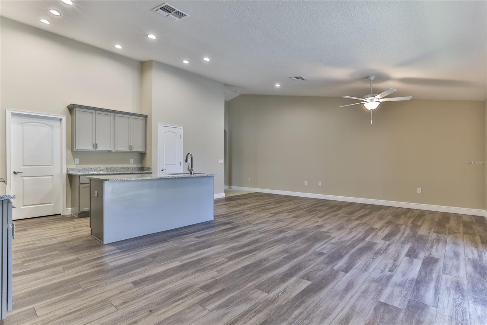 Oceans 25 - Residential