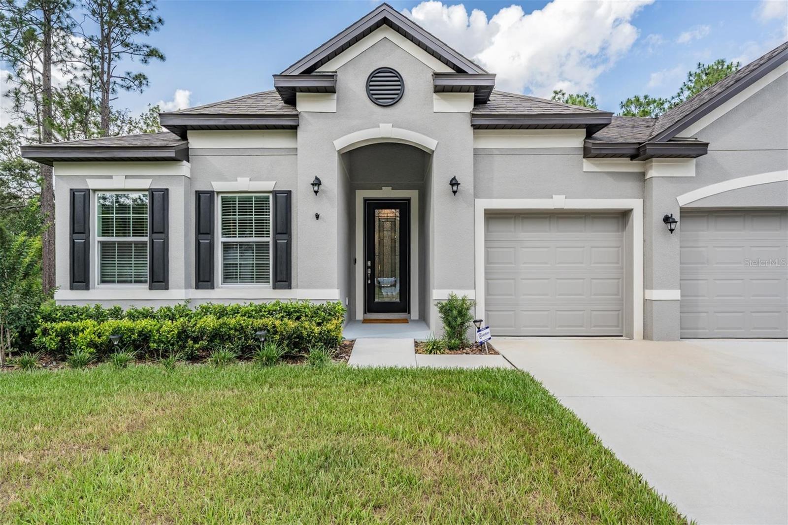 5 SWEETGUM COURT N