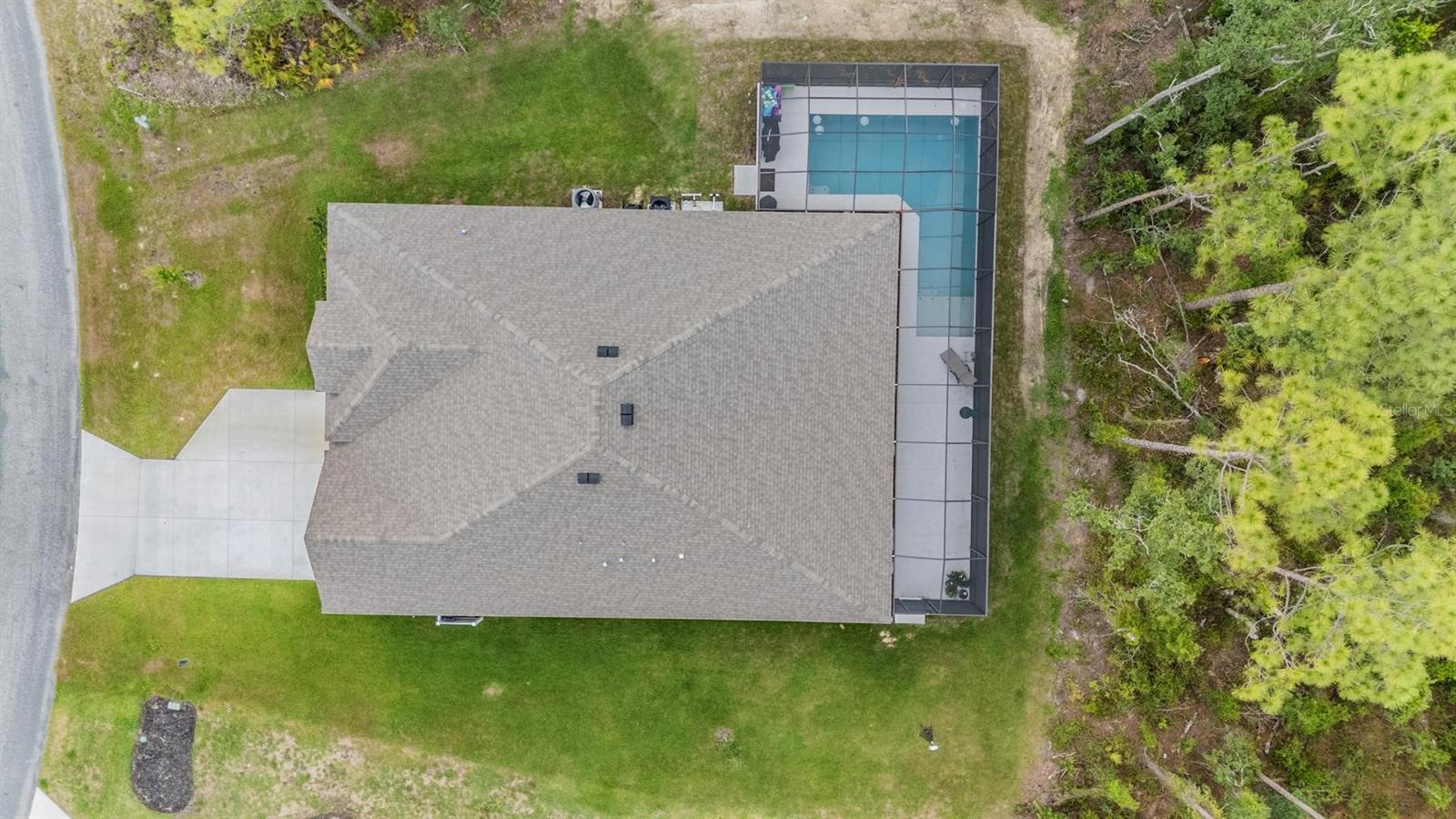 5 SWEETGUM COURT N