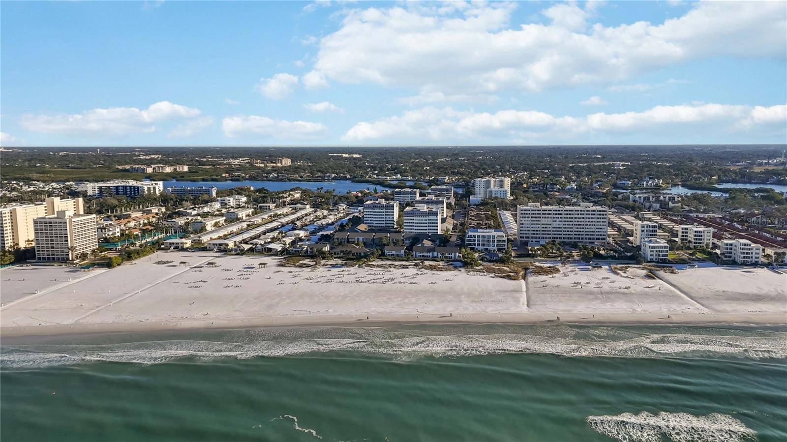 PEPPERTREE BAY IV - Residential