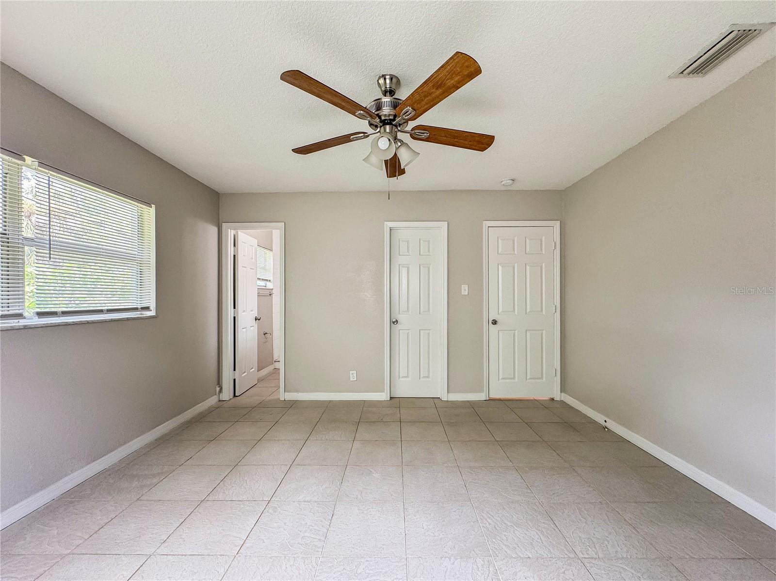 4407 POMPANO DRIVE